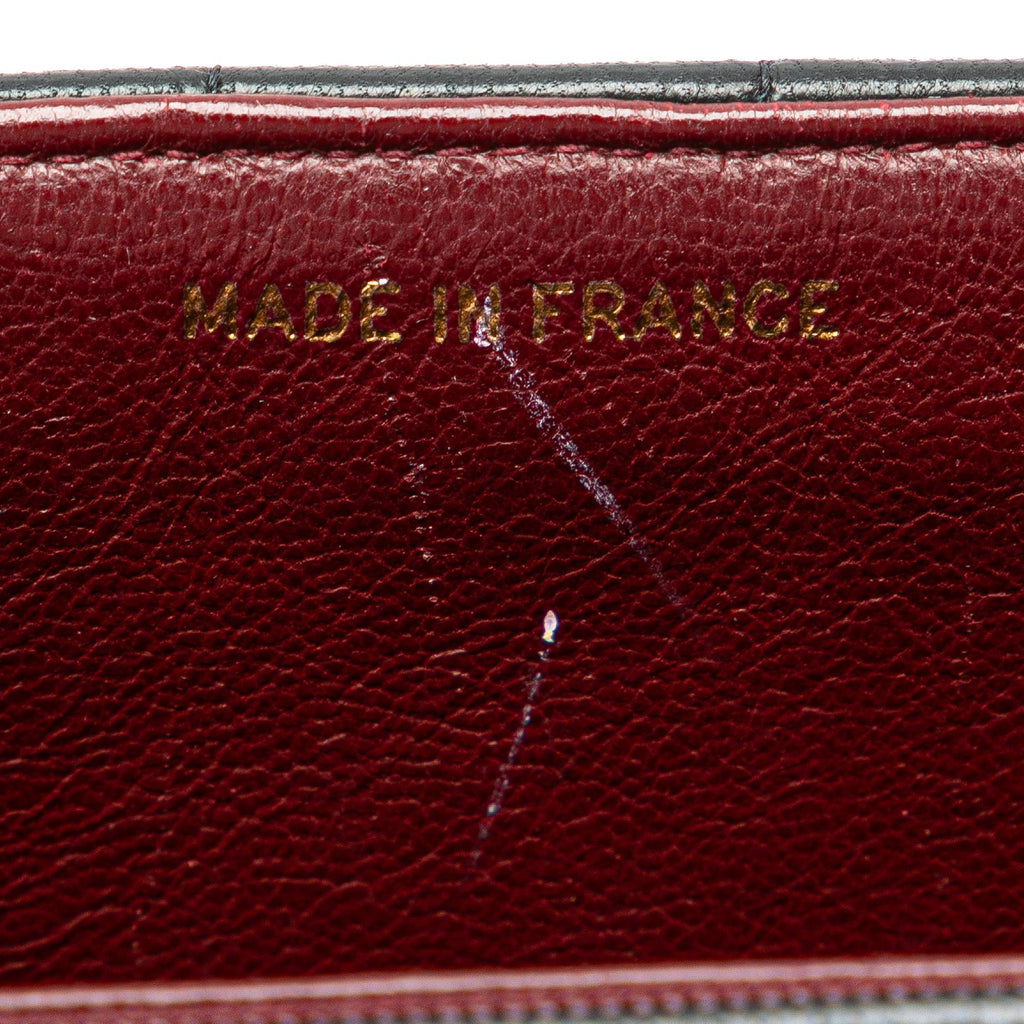 Chanel Medium Lambskin Vertical Border Flap (SHG-t5P50W)