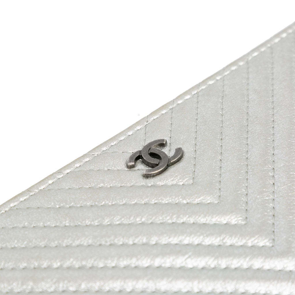 Chanel Medium Metallic Chevron Calfskin O Case Clutch