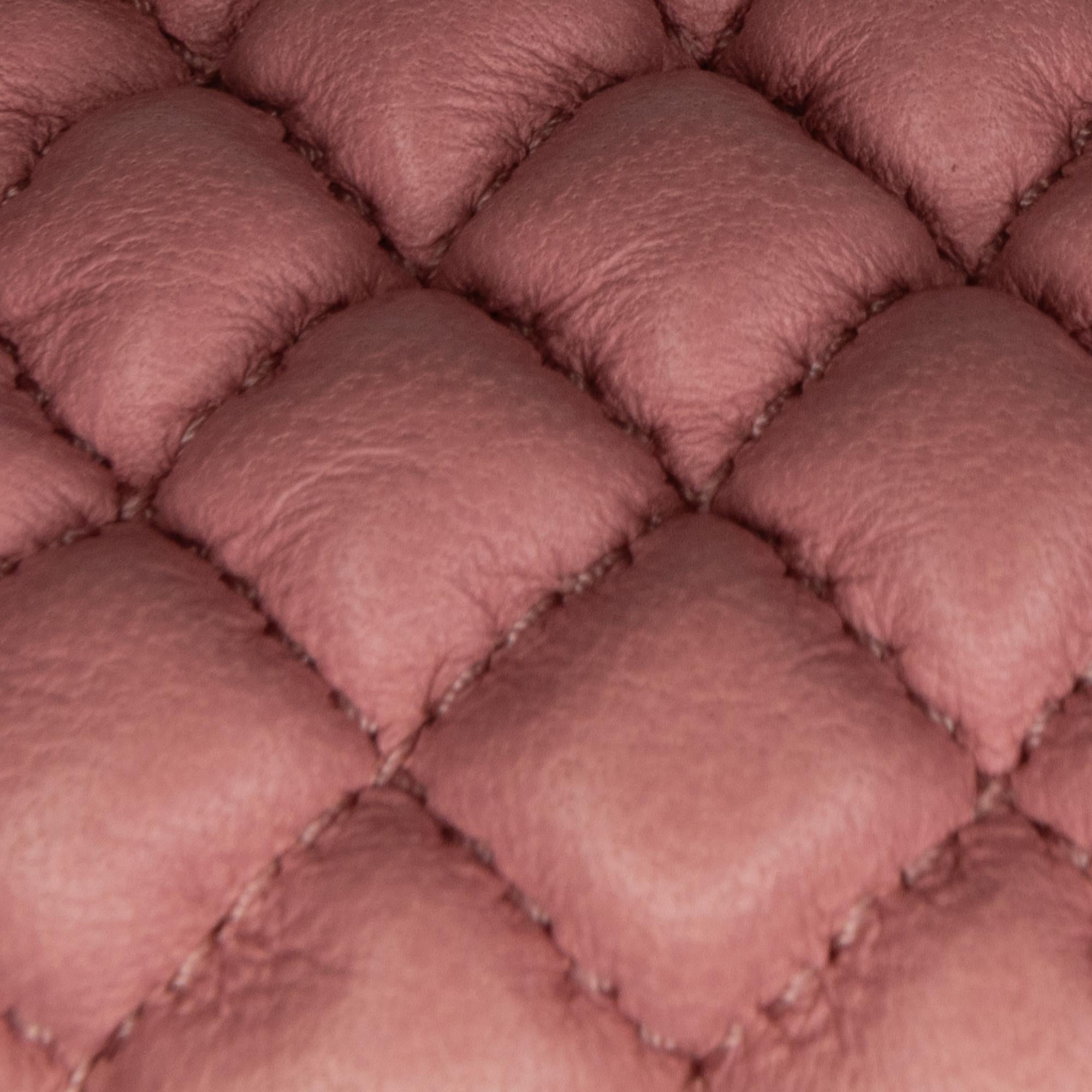 Chanel Medium Microquilted Lambskin Flap (SHG-ZOgysV)