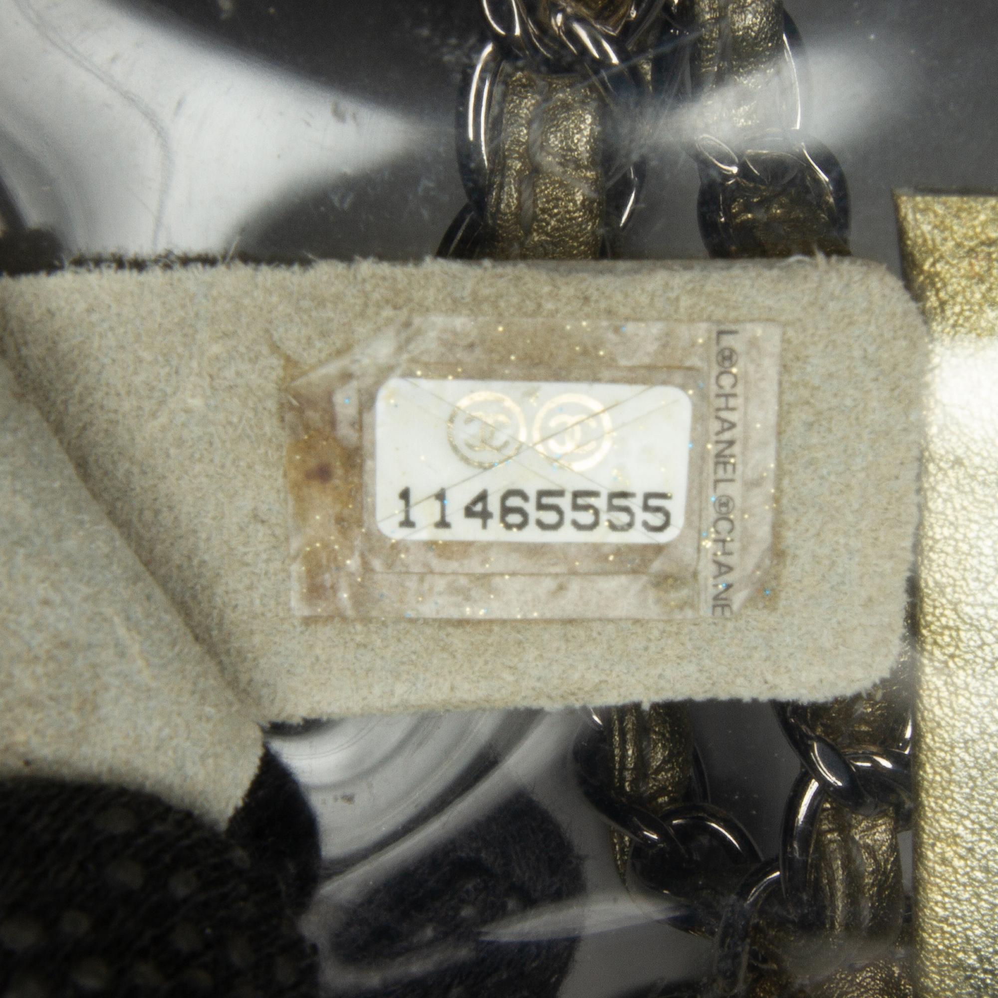 Chanel Medium Naked Flap (SHG-4nxQaf)