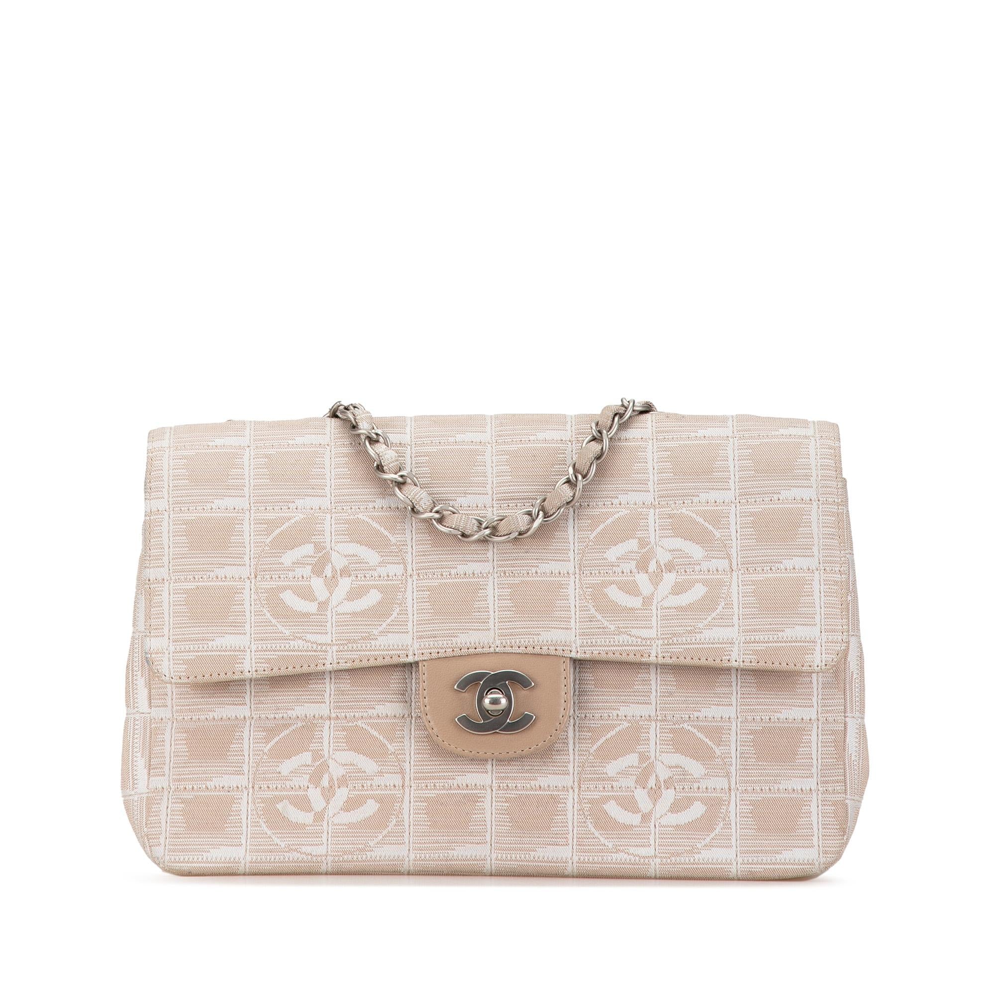 Chanel Medium New Travel Line Single Flap (SHG-IttVyX)