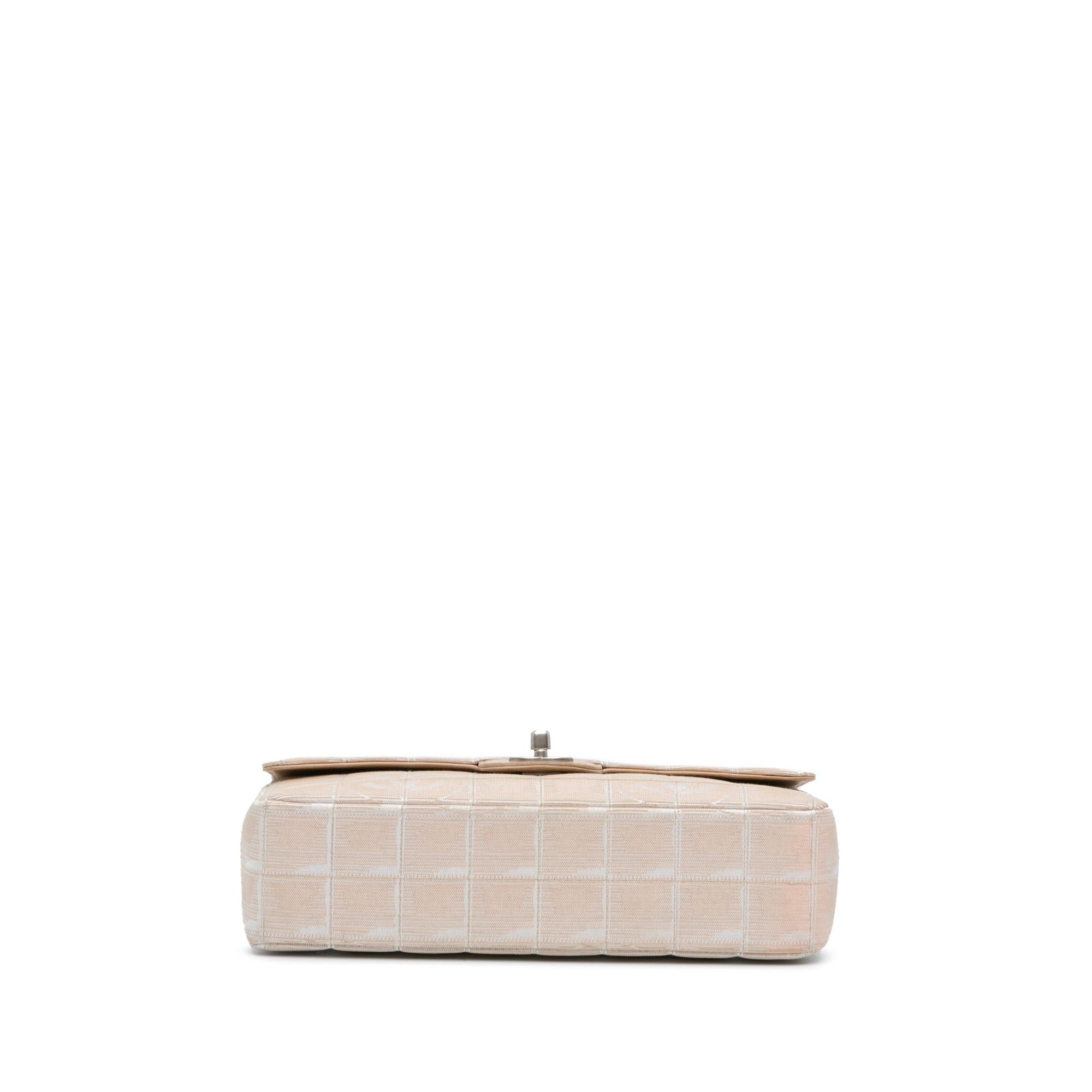 Chanel Medium New Travel Line Single Flap (SHG-cY5YNW)