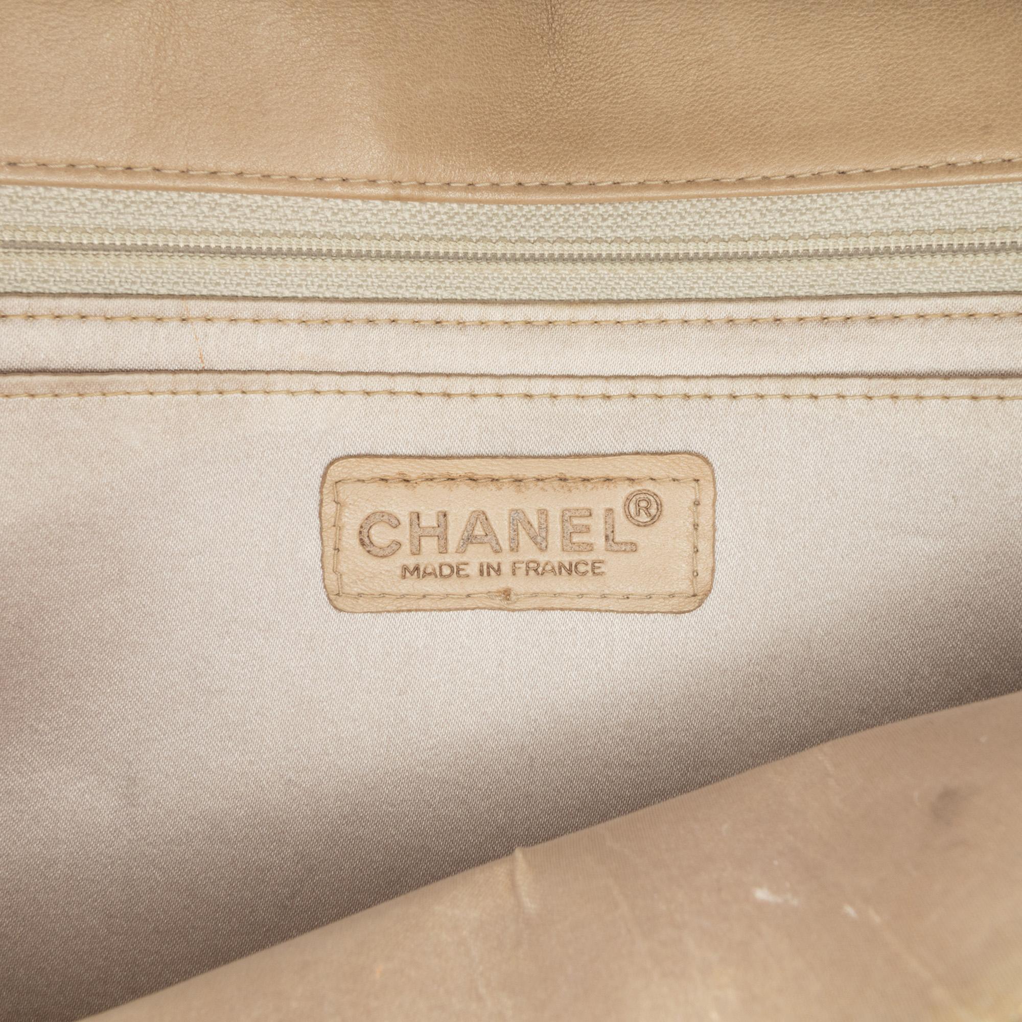 Chanel Medium New Travel Line Single Flap (SHG-cY5YNW)