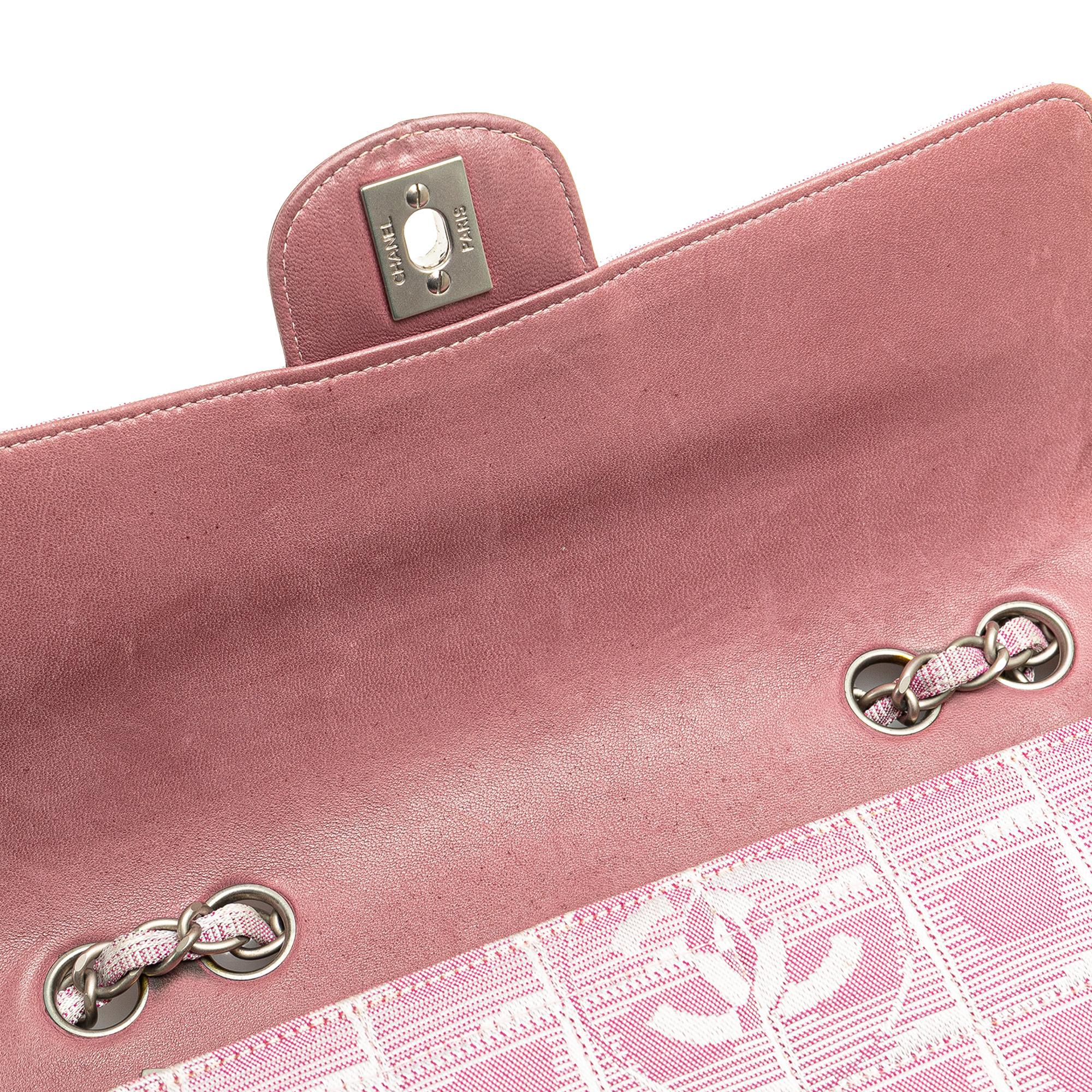 Chanel Medium New Travel Line Single Flap (SHG-uIyp6F)