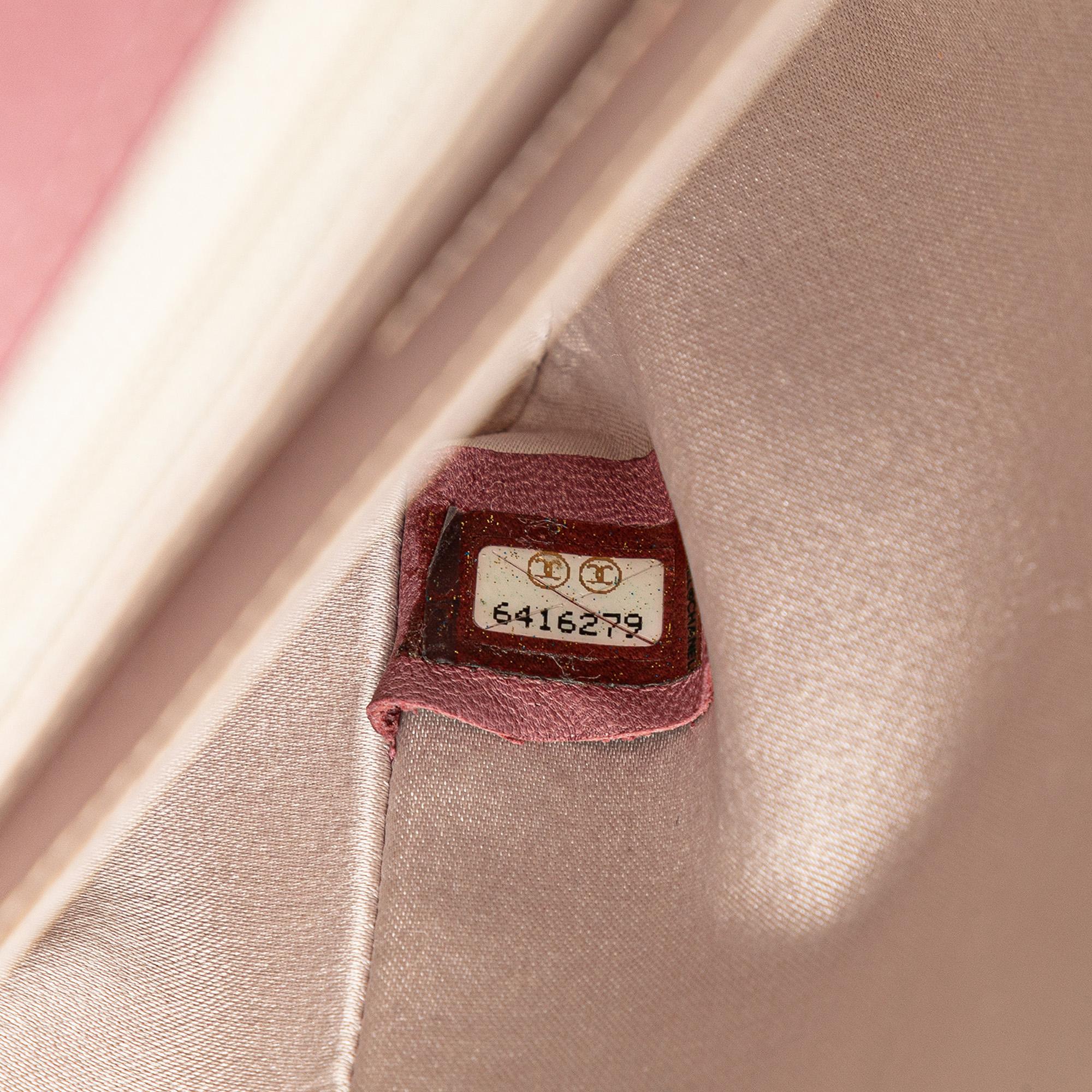 Chanel Medium New Travel Line Single Flap (SHG-uIyp6F)