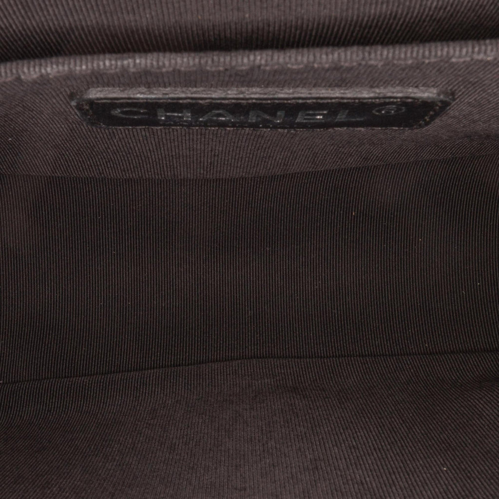 Chanel Medium Patent Boy Flap Bag (SHG-wc3pNx)