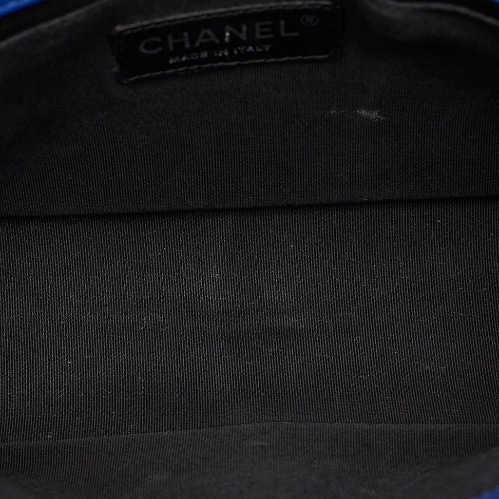 Chanel Medium Patent Boy Plexiglass Crossbody Bag (SHG-MIDfdG)