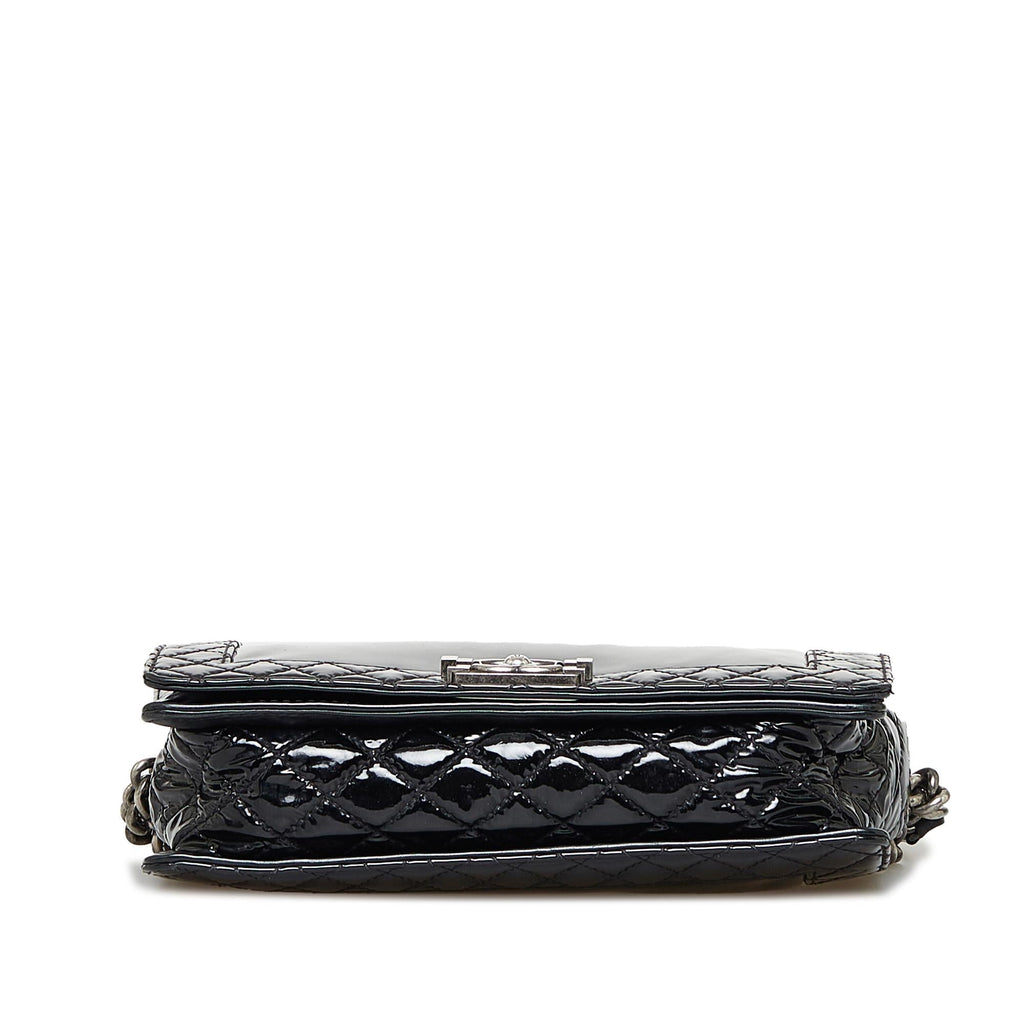 Chanel Medium Patent Boy Reverso Flap