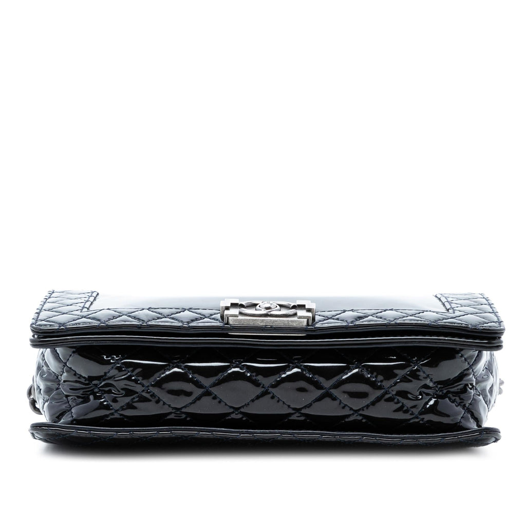 Chanel Medium Patent Boy Reverso Flap