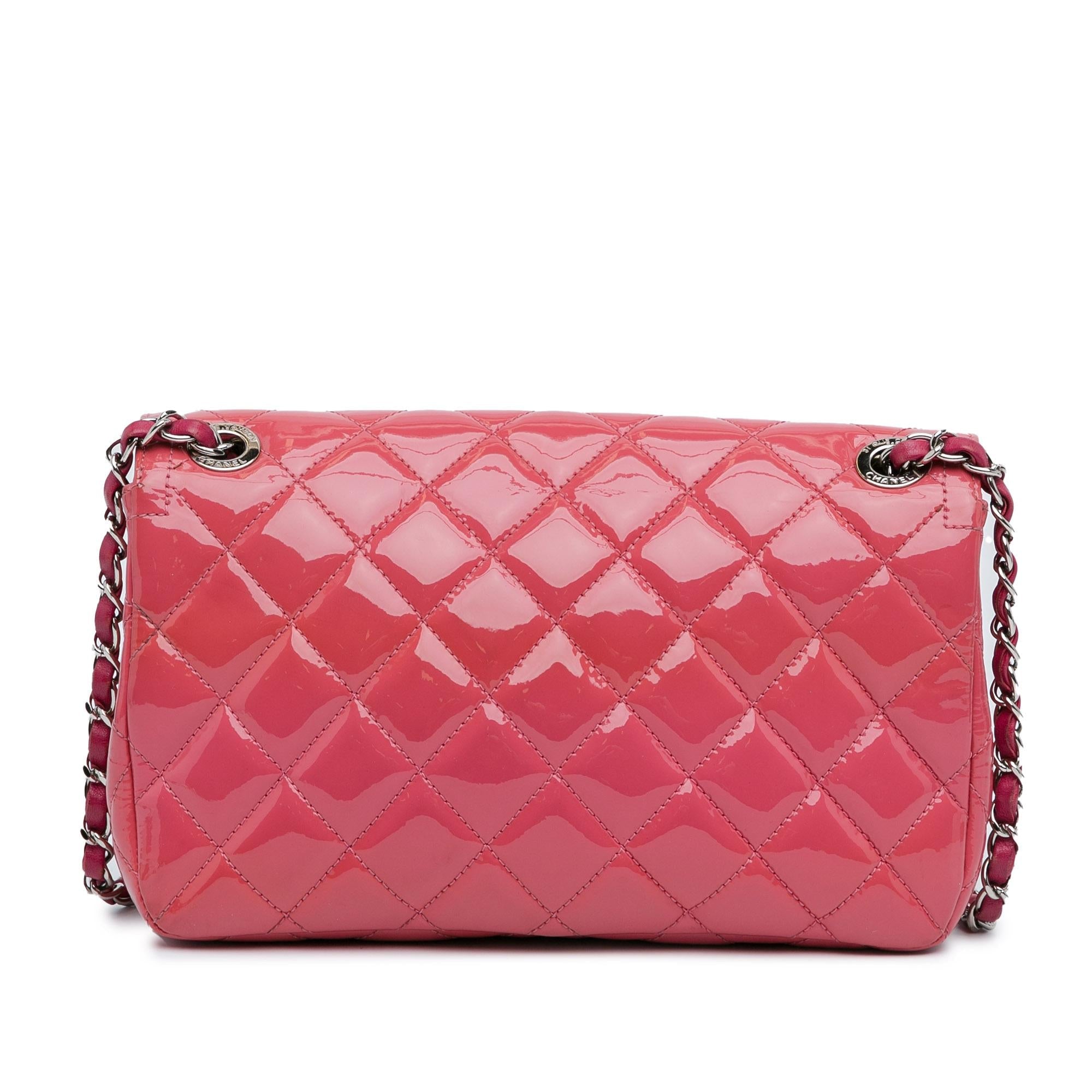 Chanel Medium Patent Coco Shine Flap (SHG-nPn5nJ)