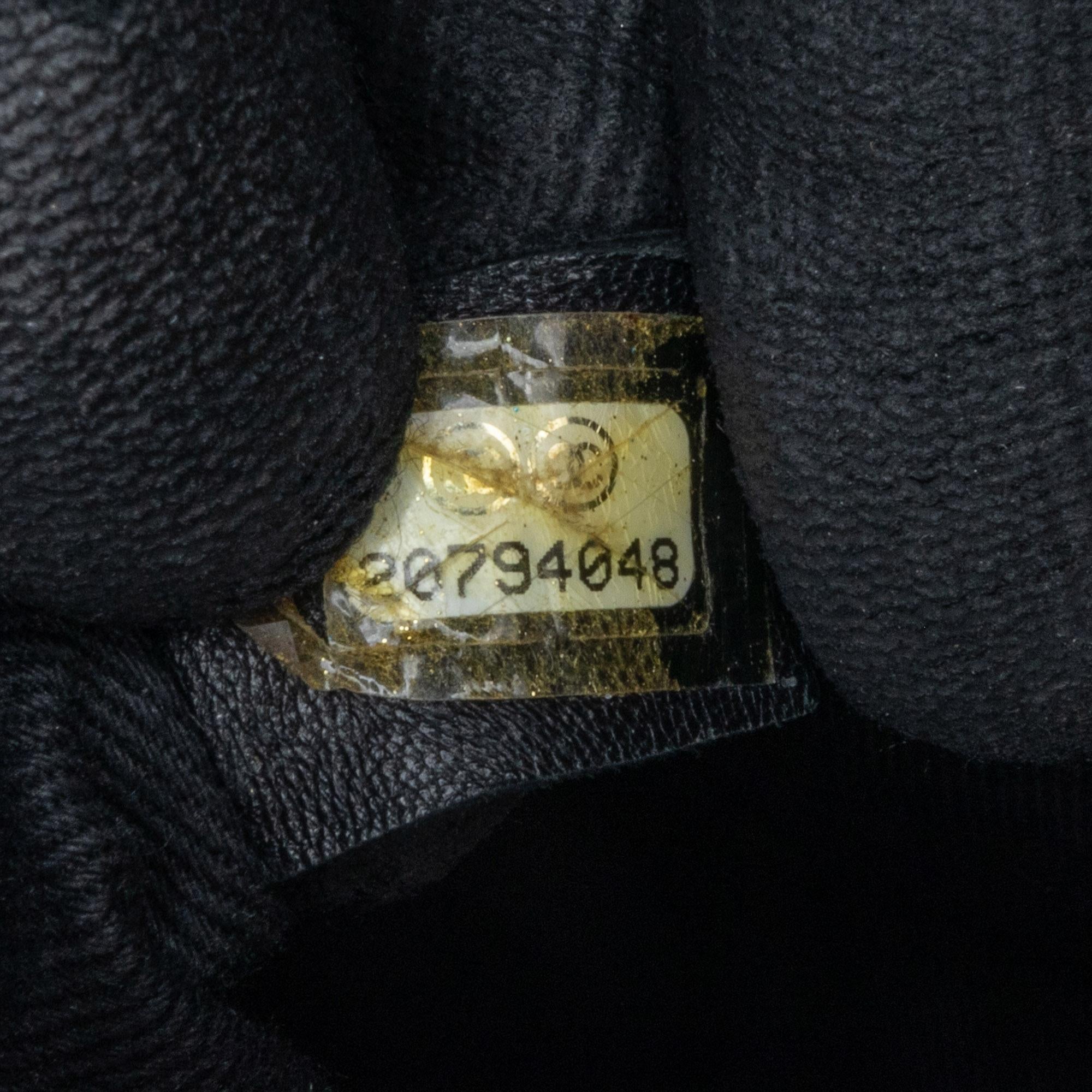 Chanel Medium Patent Coco Shine Flap (SHG-nPn5nJ)