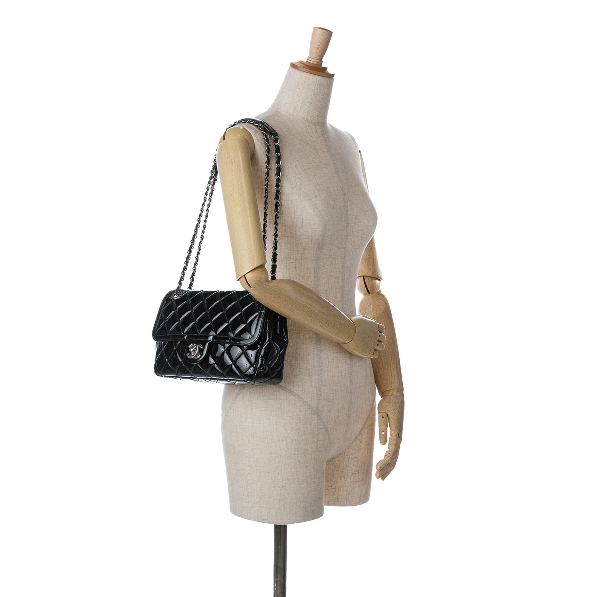 Chanel Medium Patent Coco Shine Flap (SHG-jeEdZZ)