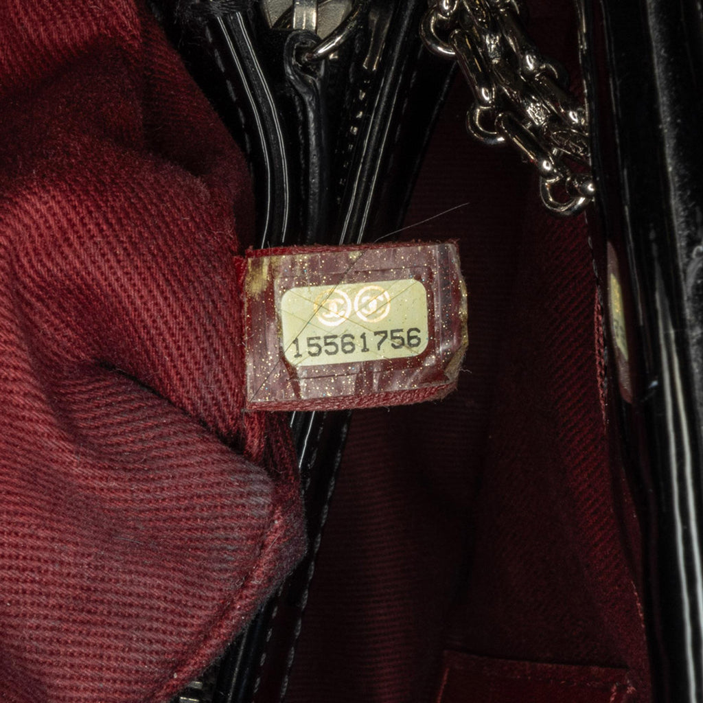 Chanel Medium Patent Just Mademoiselle Shoulder Bag (SHG-IKOedq)