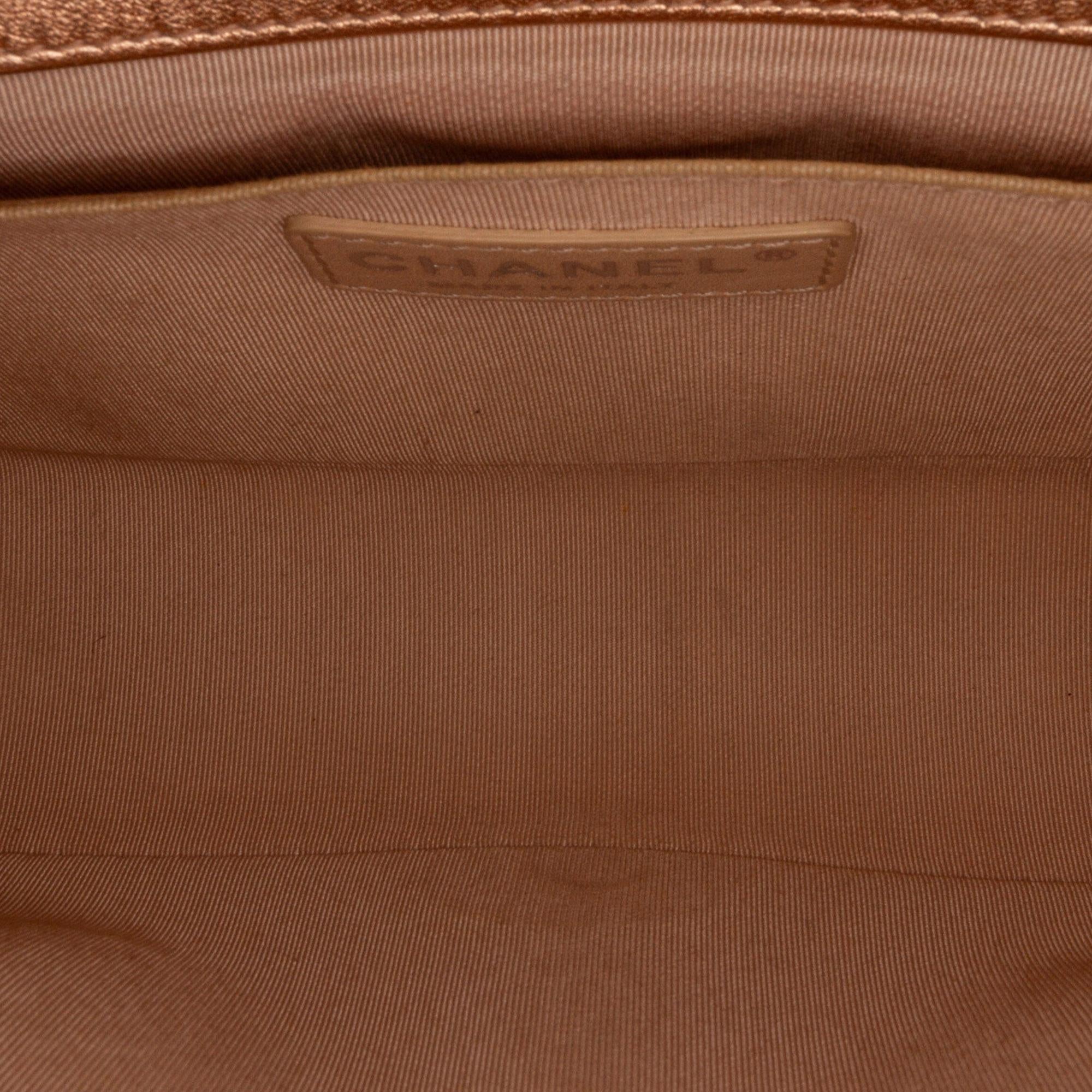 Chanel Medium Perforated Lambskin Boy Flap (SHG-Fd6Dnd)