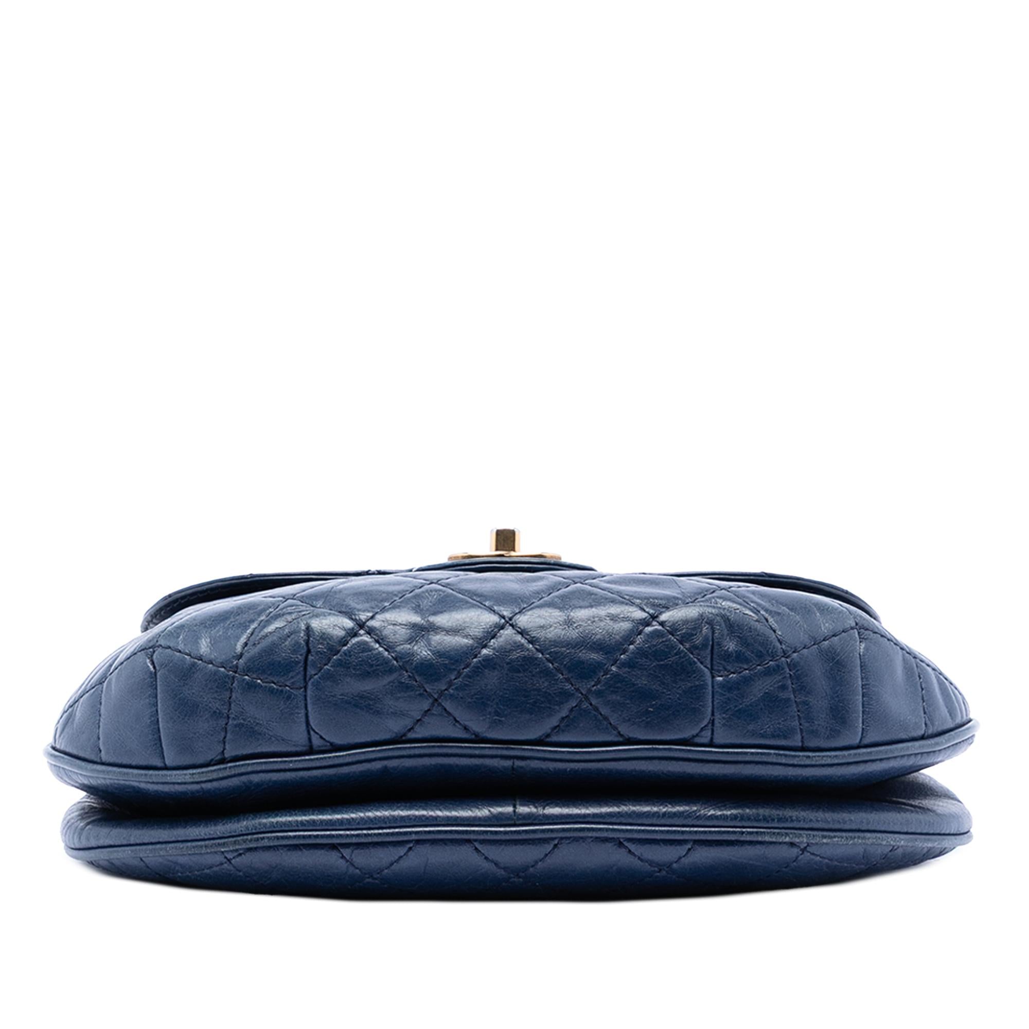 Chanel Medium Quilted Aged Calfskin Bubble CC Flap