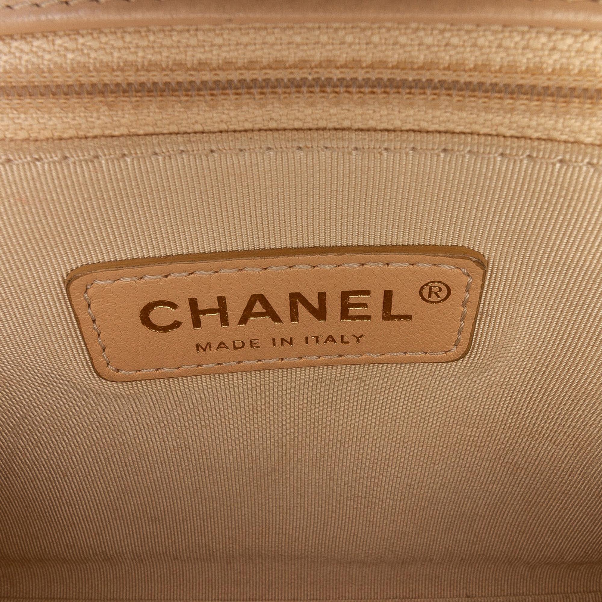 Chanel Medium Quilted Calfskin Label Click Flap