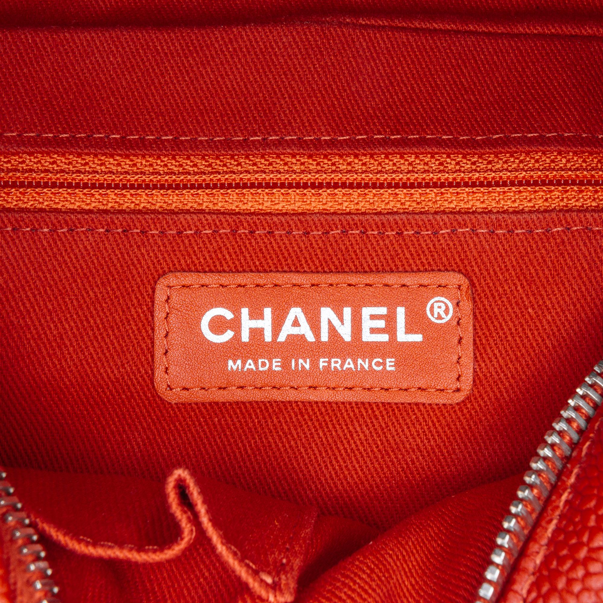 Chanel Medium Quilted Caviar Easy Flap (SHG-BKHkPF)