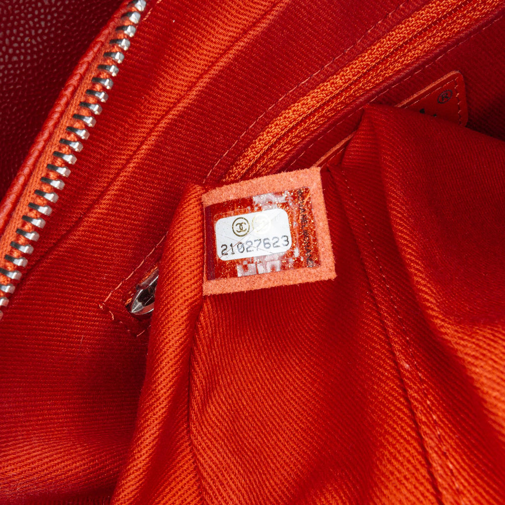 Chanel Medium Quilted Caviar Easy Flap (SHG-BKHkPF)