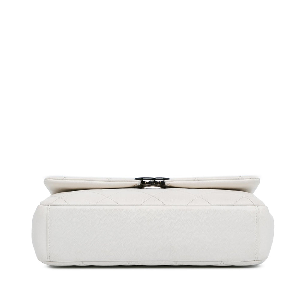 Chanel Medium Quilted Caviar My Everything Flap (SHG-s1Beqb)