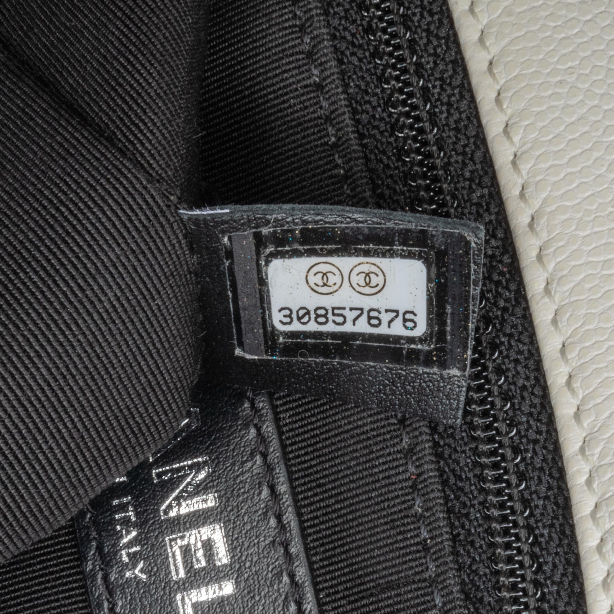 Chanel Medium Quilted Caviar My Everything Flap (SHG-s1Beqb)