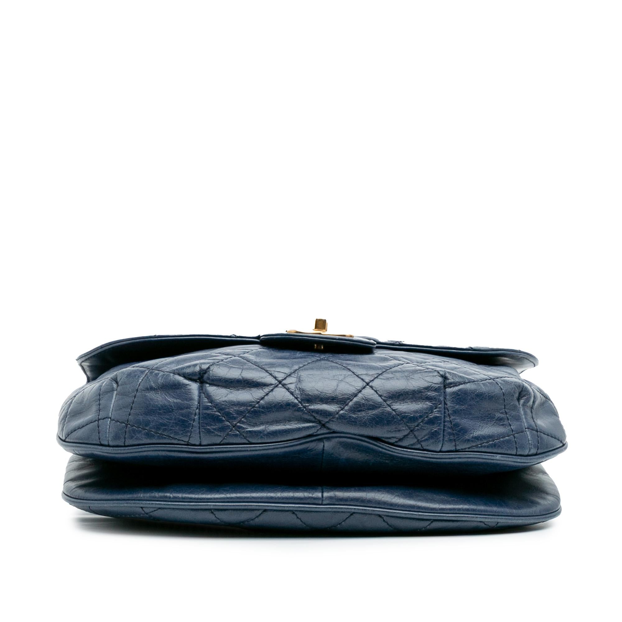 Chanel Medium Quilted Glazed Calfskin Bubble CC Flap