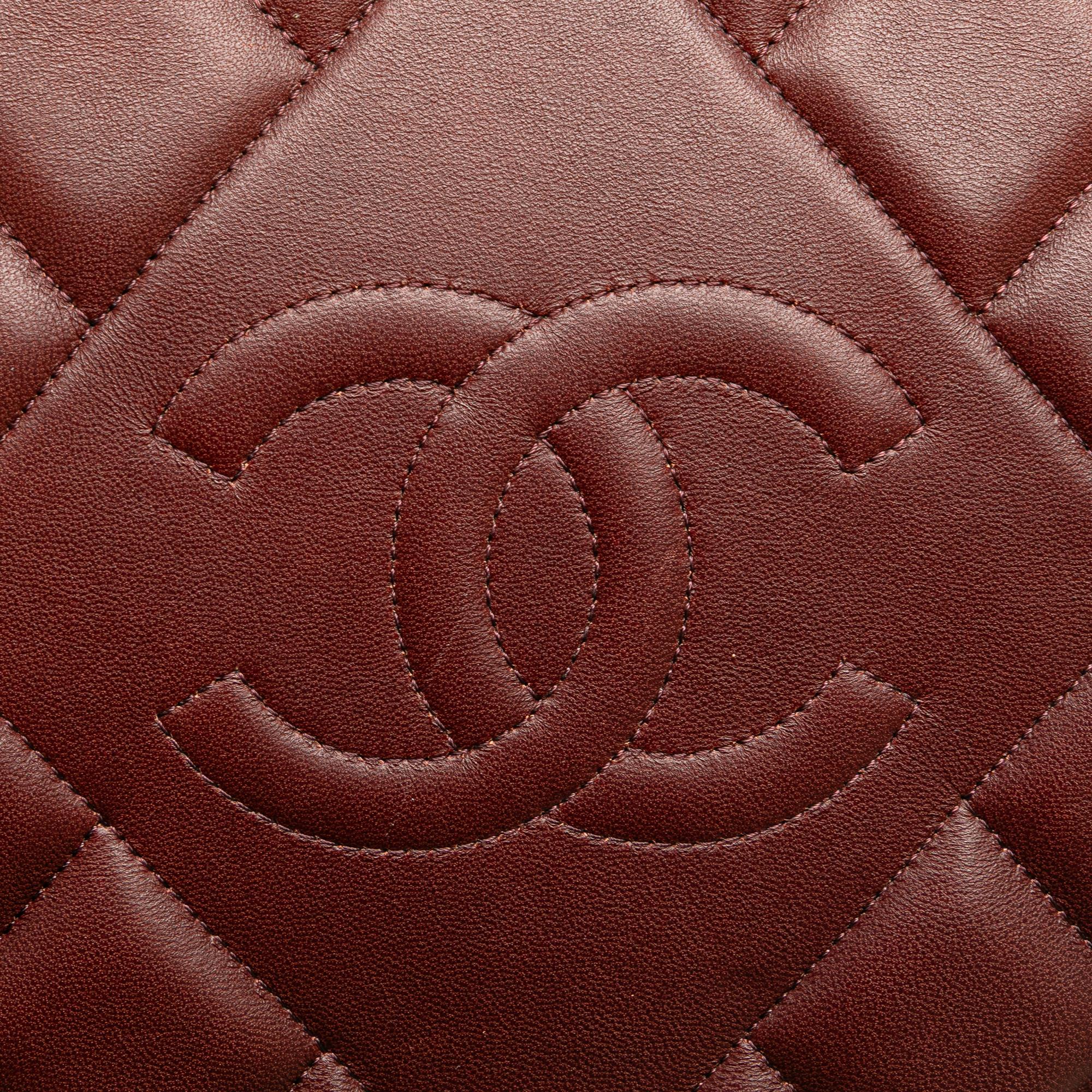 Chanel Medium Quilted Lambskin Diamond CC Flap