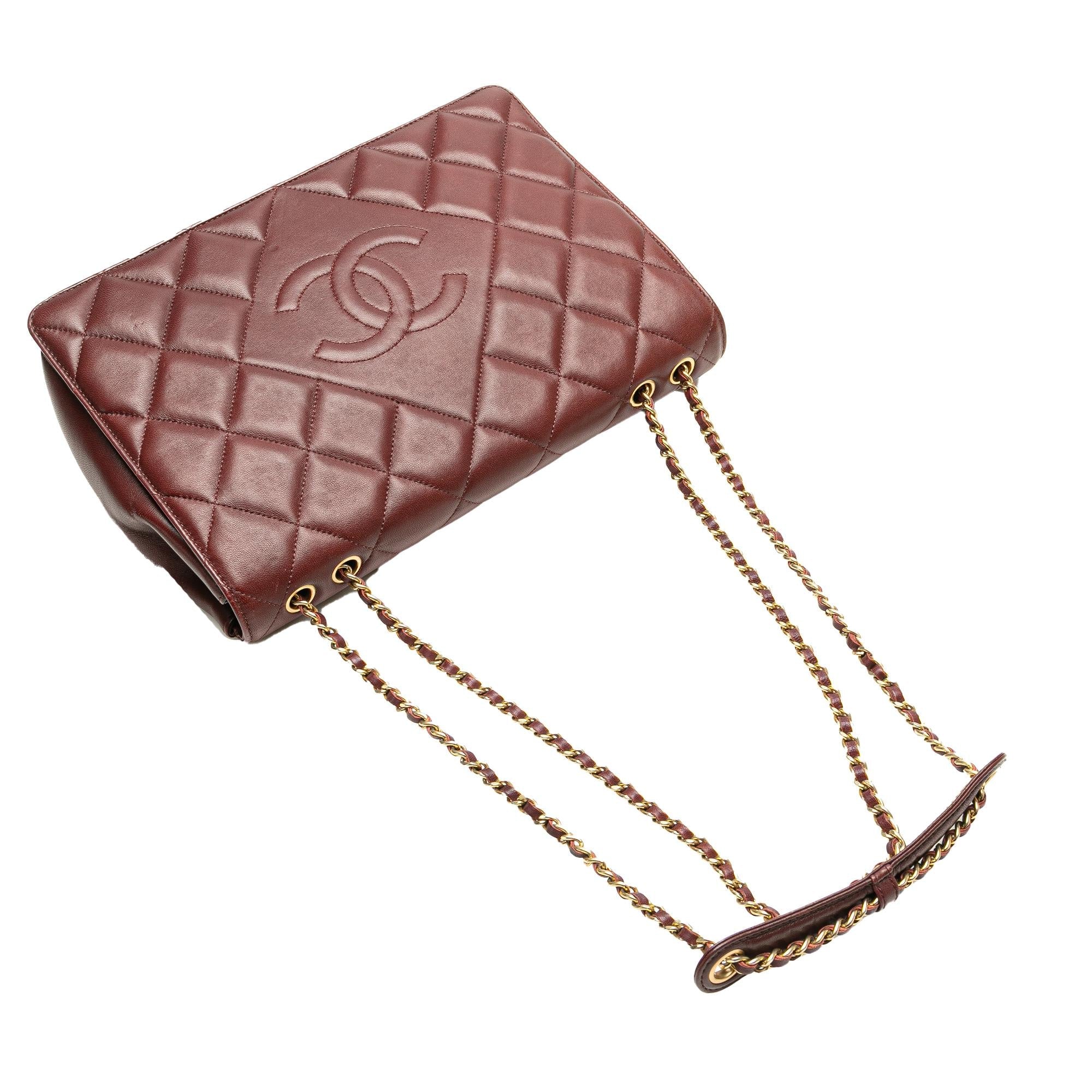 Chanel Medium Quilted Lambskin Diamond CC Flap