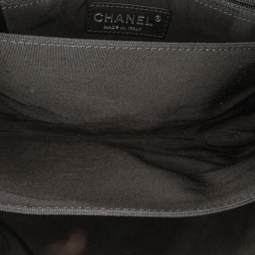 Chanel Medium Quilted Lambskin Grosgrain Two Tone Flap (SHG-IGkksY)