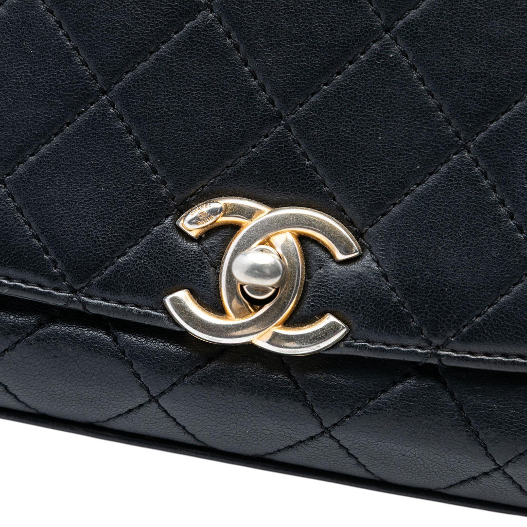 Chanel Medium Quilted Lambskin La Parisienne Flap