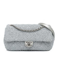 Chanel Medium Quilted Lurex Ground Control Pluto Glitter Flap (SHG-oj7q7D)