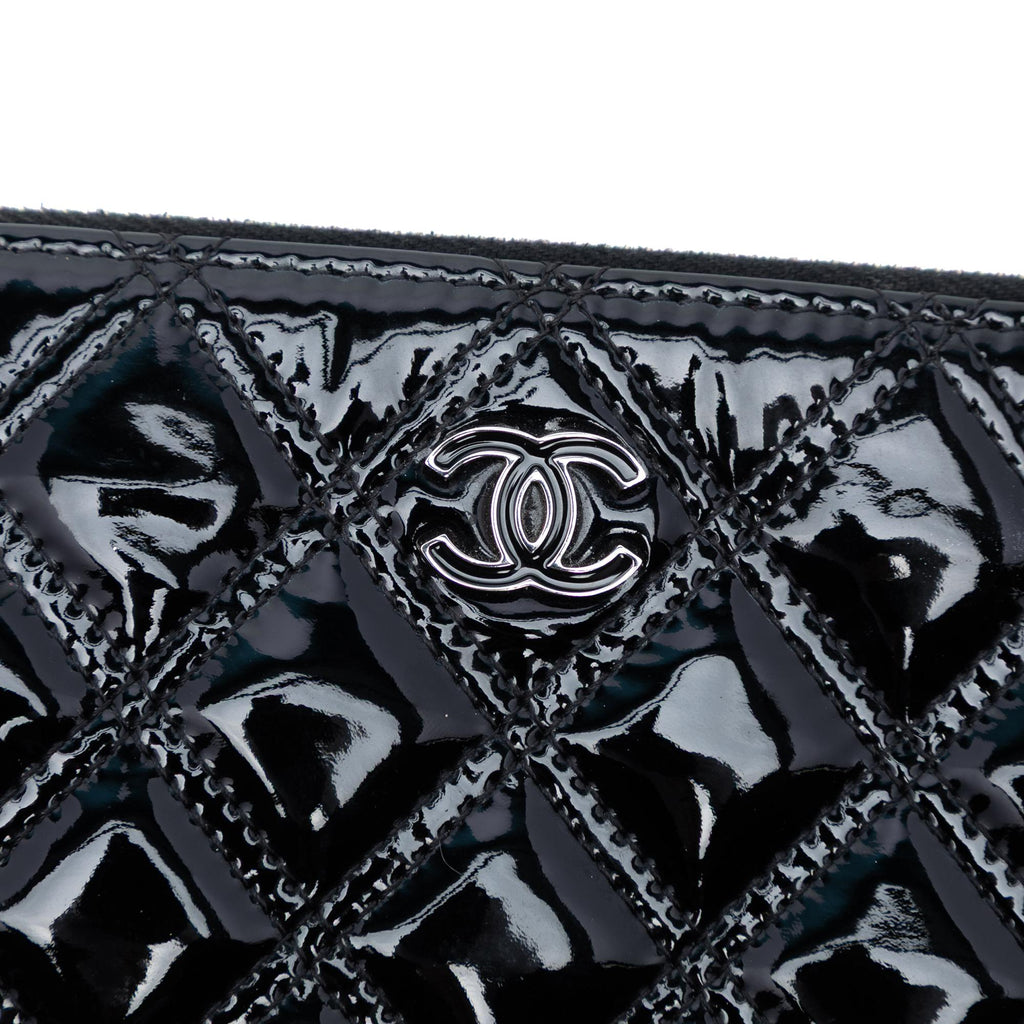 Chanel Medium Quilted Patent Double Stitch O Case Clutch