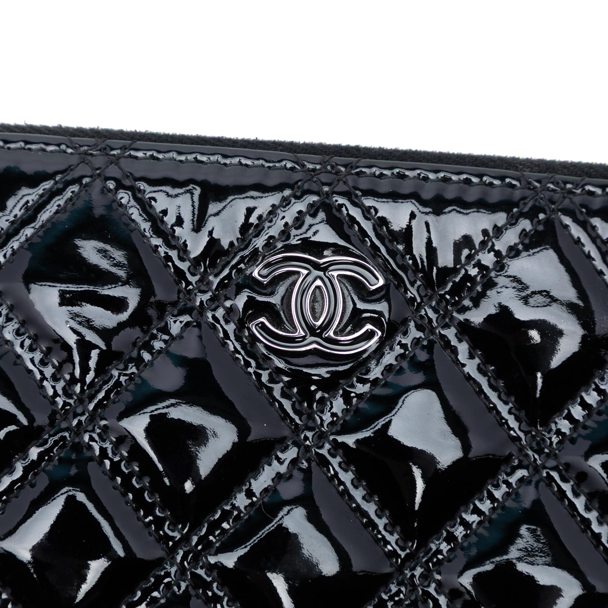 Chanel Medium Quilted Patent Double Stitch O Case Clutch