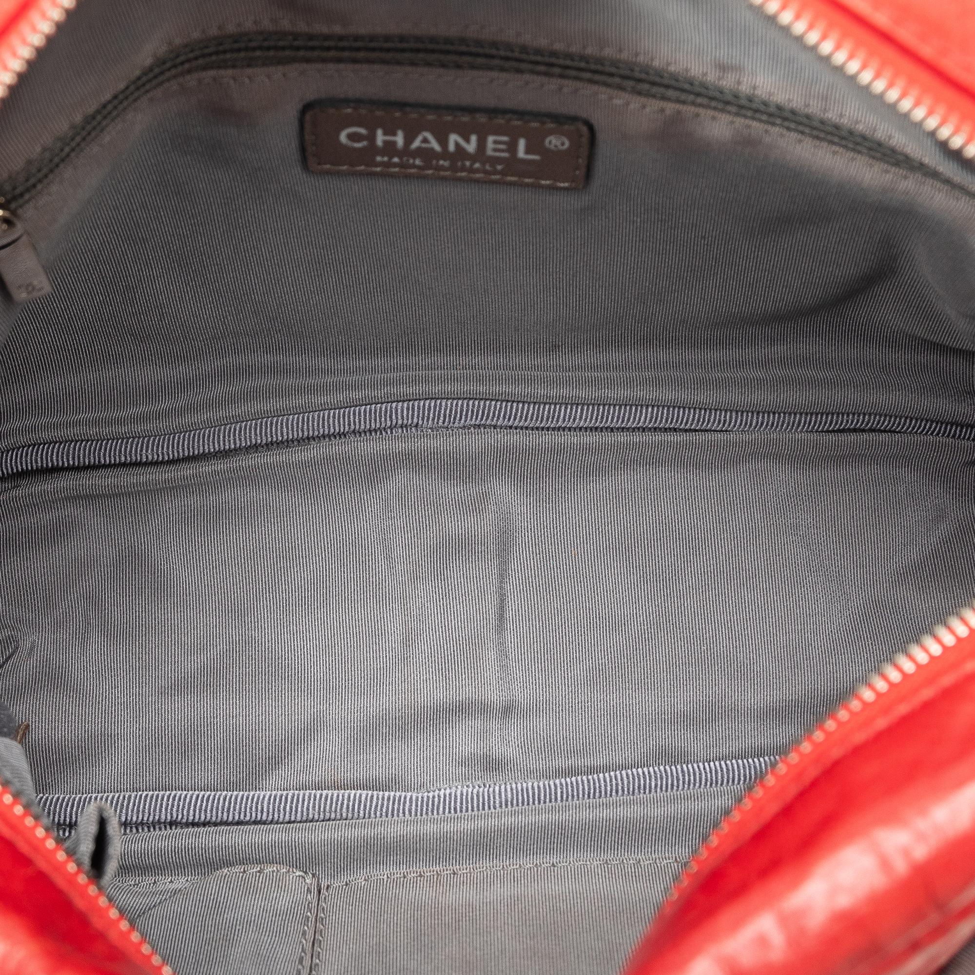 Chanel Medium Quilted Reissue Camera Bag (SHG-42CayJ)