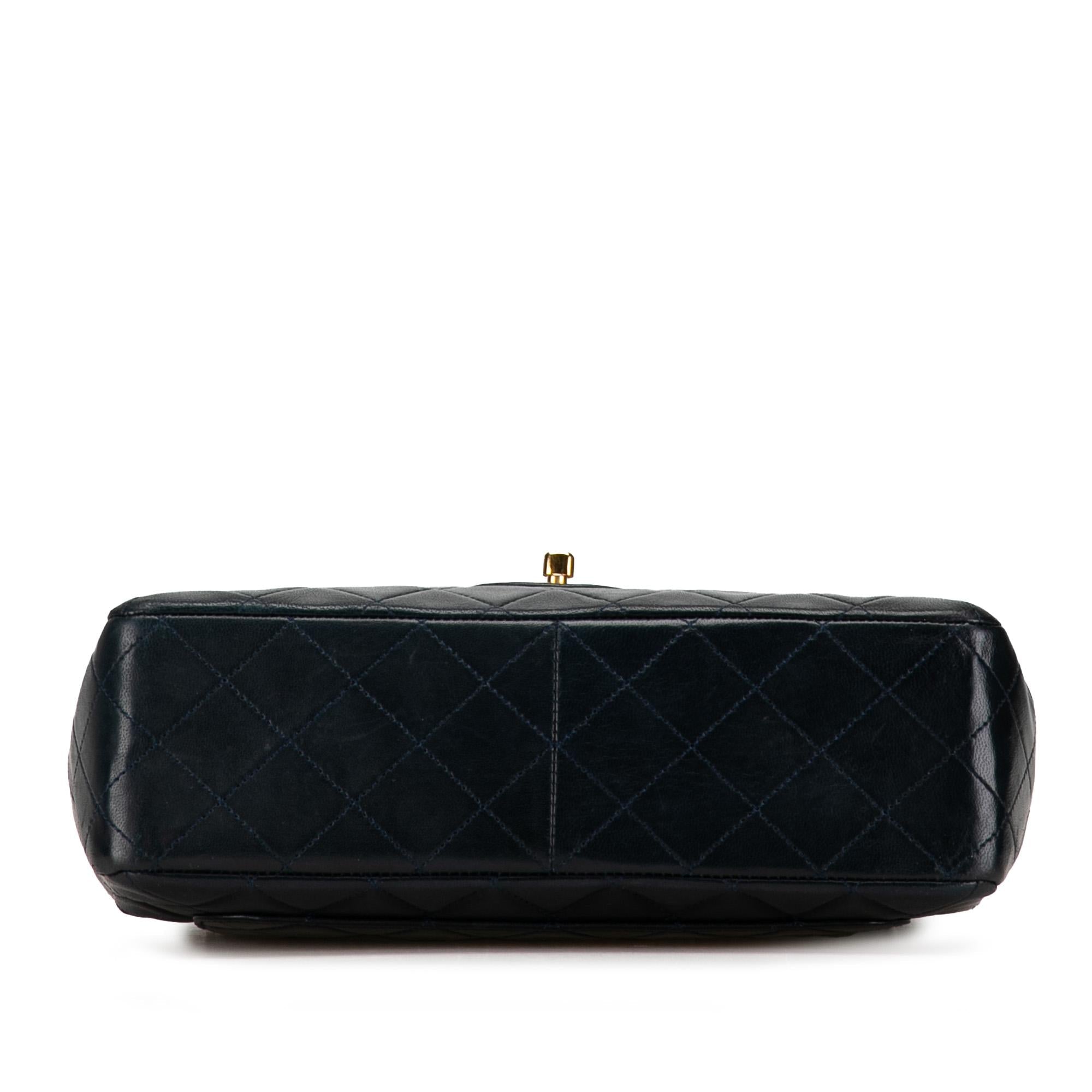 Chanel Medium Tall Classic Lambskin Double Flap (SHG-GtveFH)