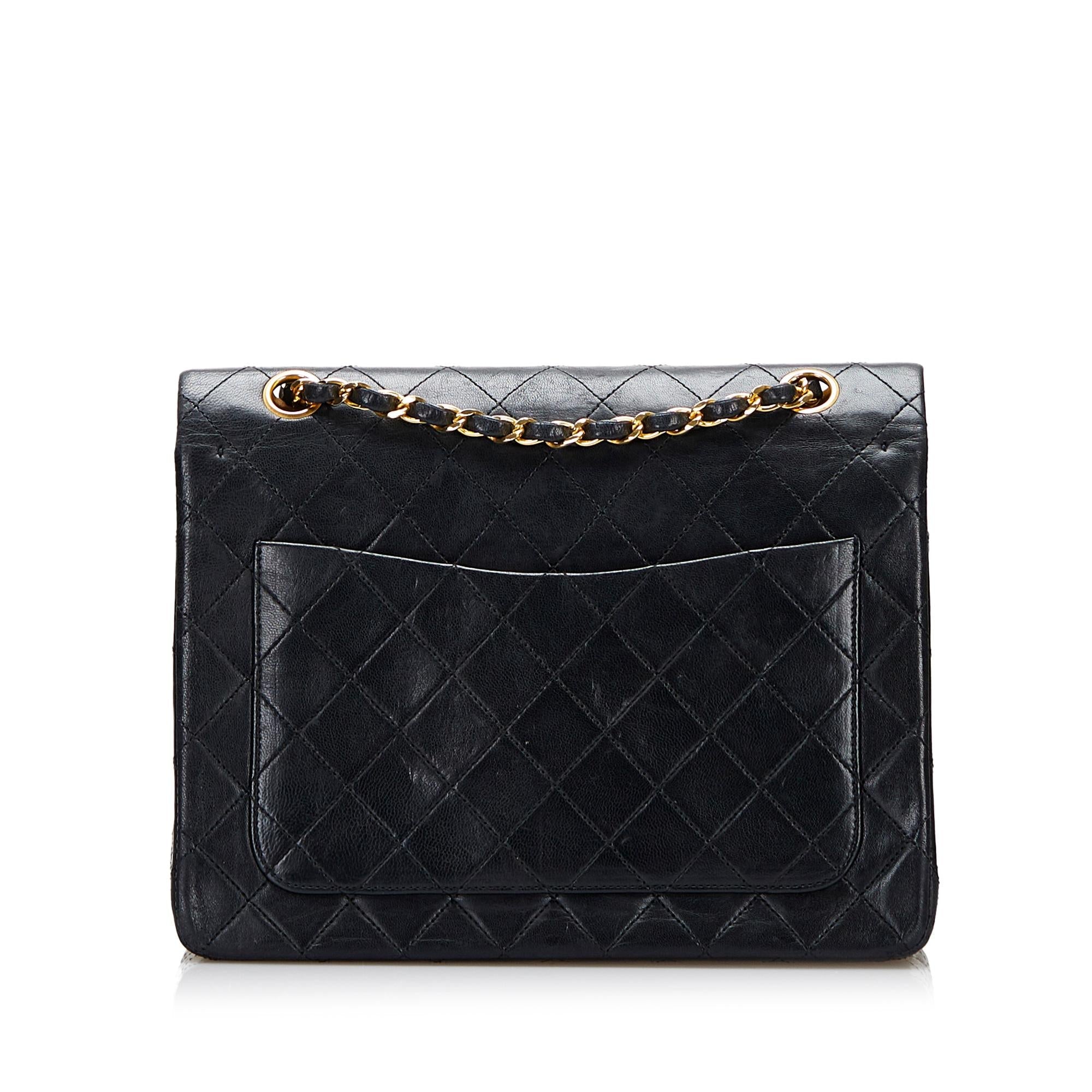Chanel Medium Tall Classic Lambskin Double Flap (SHG-mGpVGD)