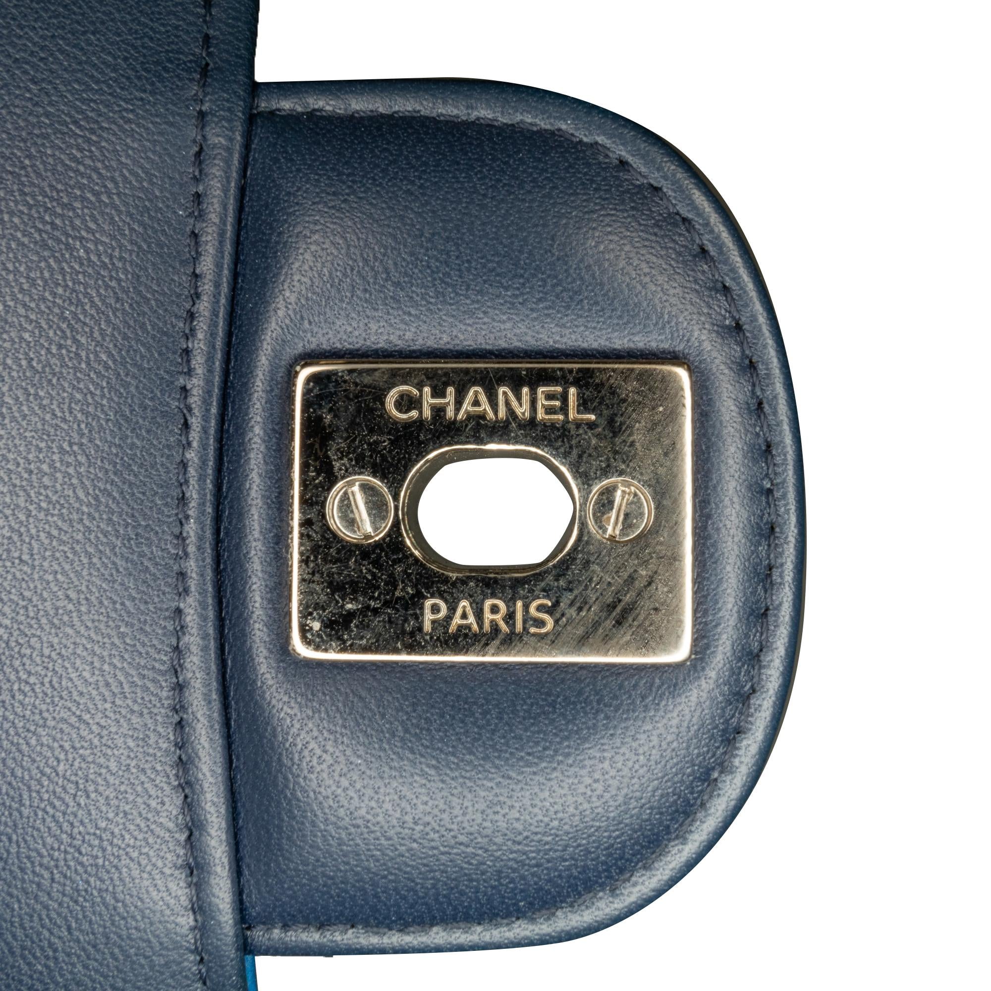 Chanel Medium Tricolor Lambskin Double Flap (SHG-ZZLQue)