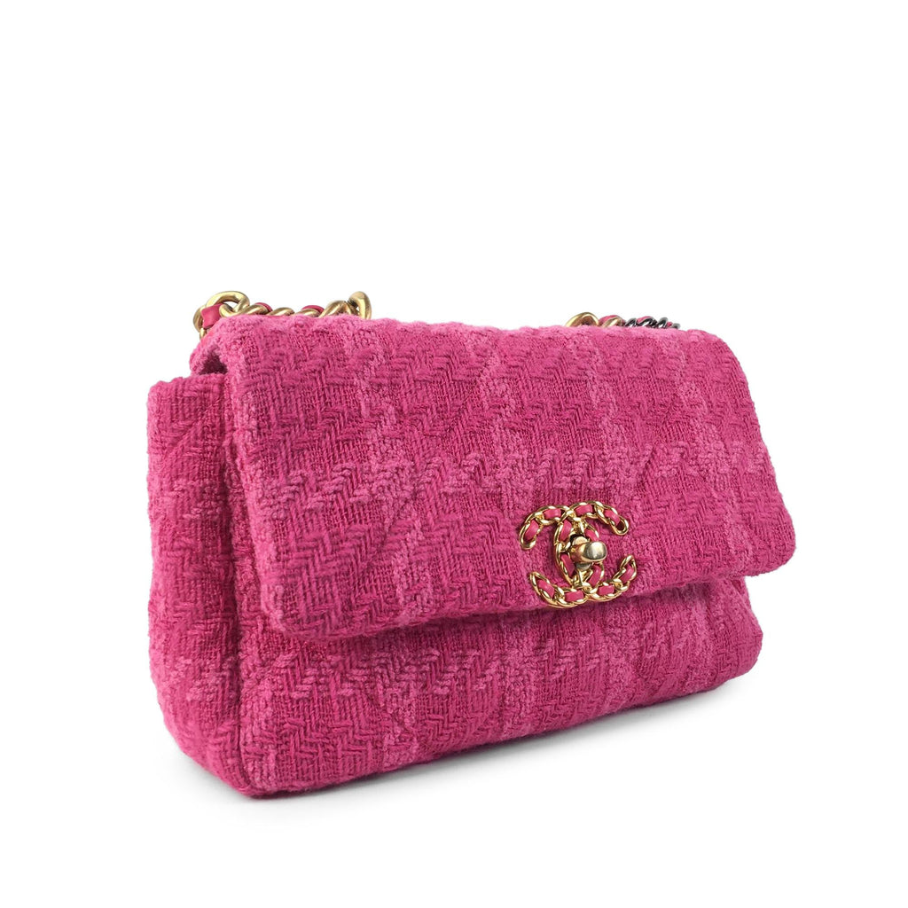 Chanel Medium Tweed 19 Flap (SHG-njtjMw)