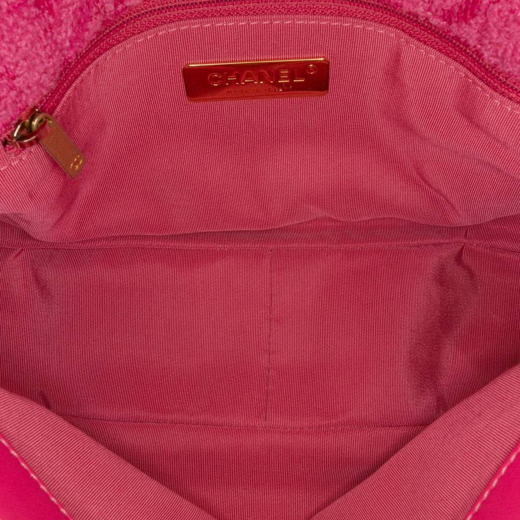 Chanel Medium Tweed 19 Flap (SHG-sCADBh)