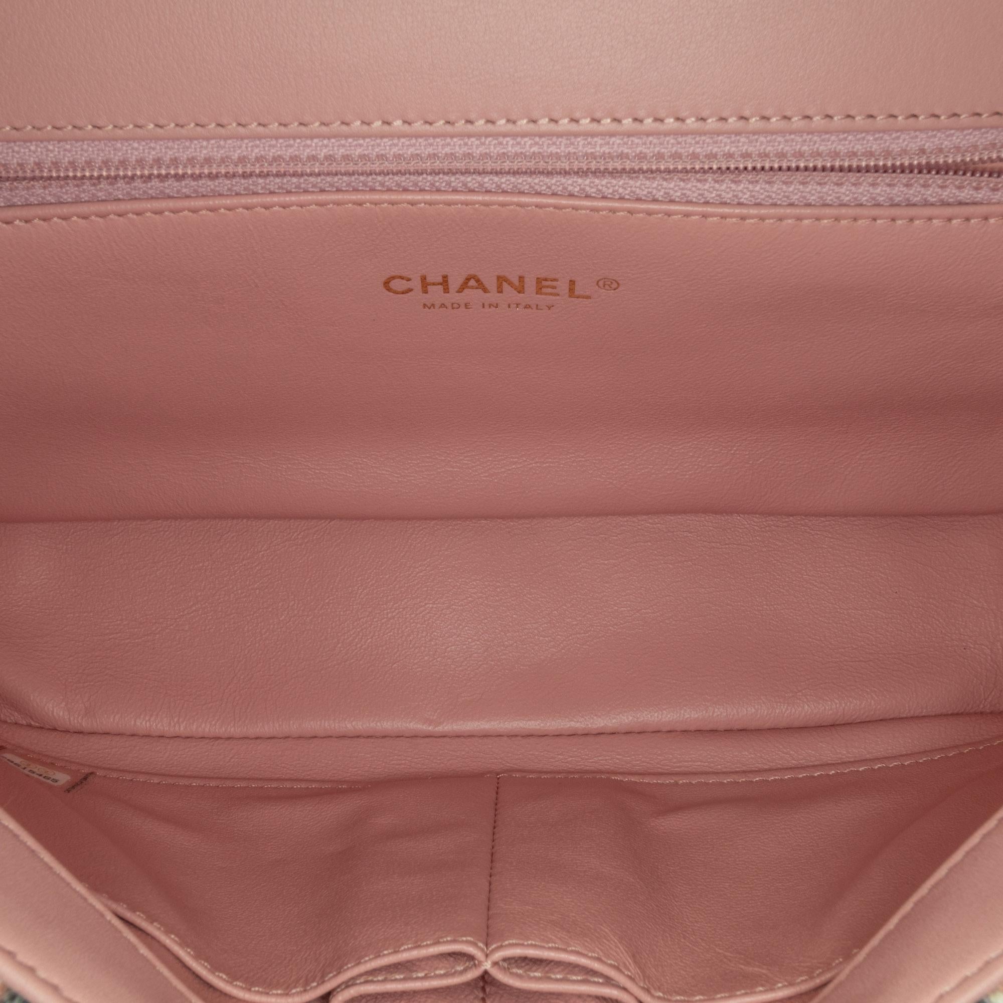 Chanel Medium Tweed CC Filigree Flap (SHG-etcTz4)