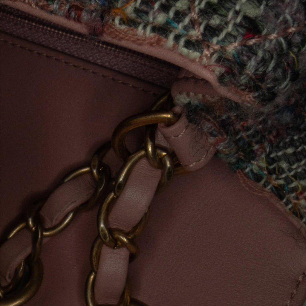 Chanel Medium Tweed CC Filigree Flap (SHG-etcTz4)