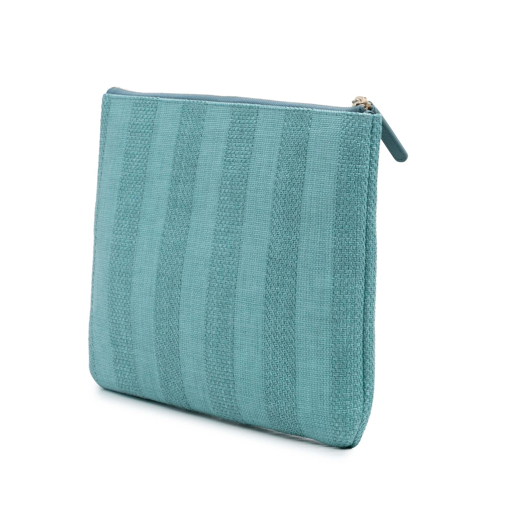 Chanel Medium Tweed Deauville O Case Clutch
