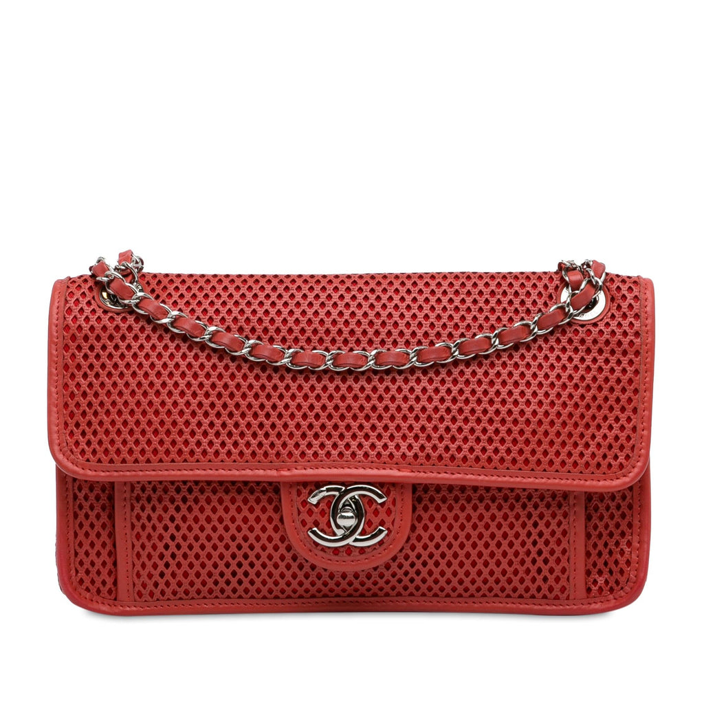Chanel Medium Up In The Air Flap (SHG-VKAPFw)