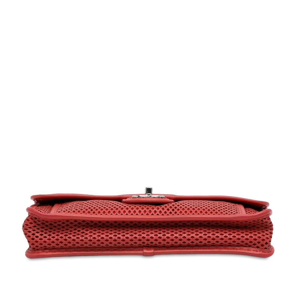 Chanel Medium Up In The Air Flap (SHG-VKAPFw)