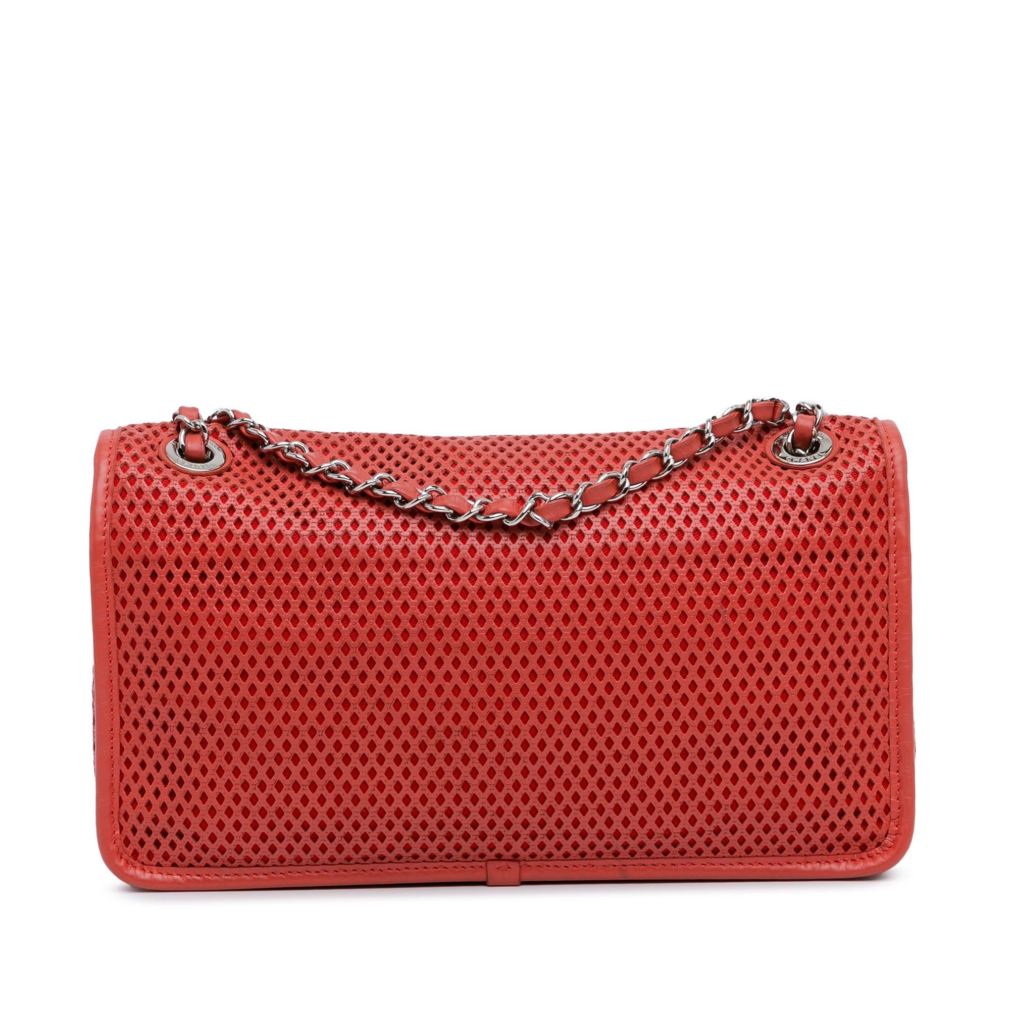 Chanel Medium Up In The Air Flap (SHG-MDnAVn)