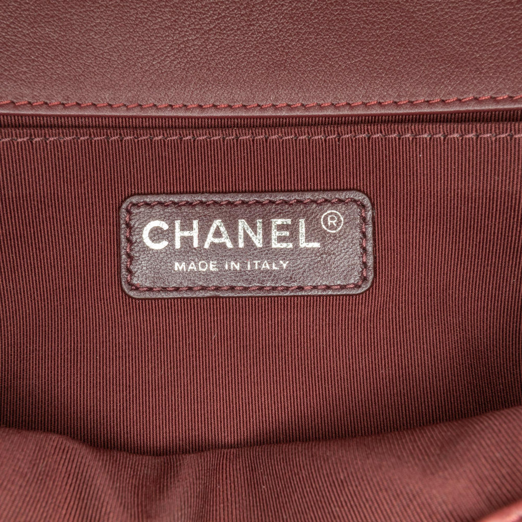 Chanel Medium Velvet Stitched Boy Flap Bag (SHG-4iiamX)