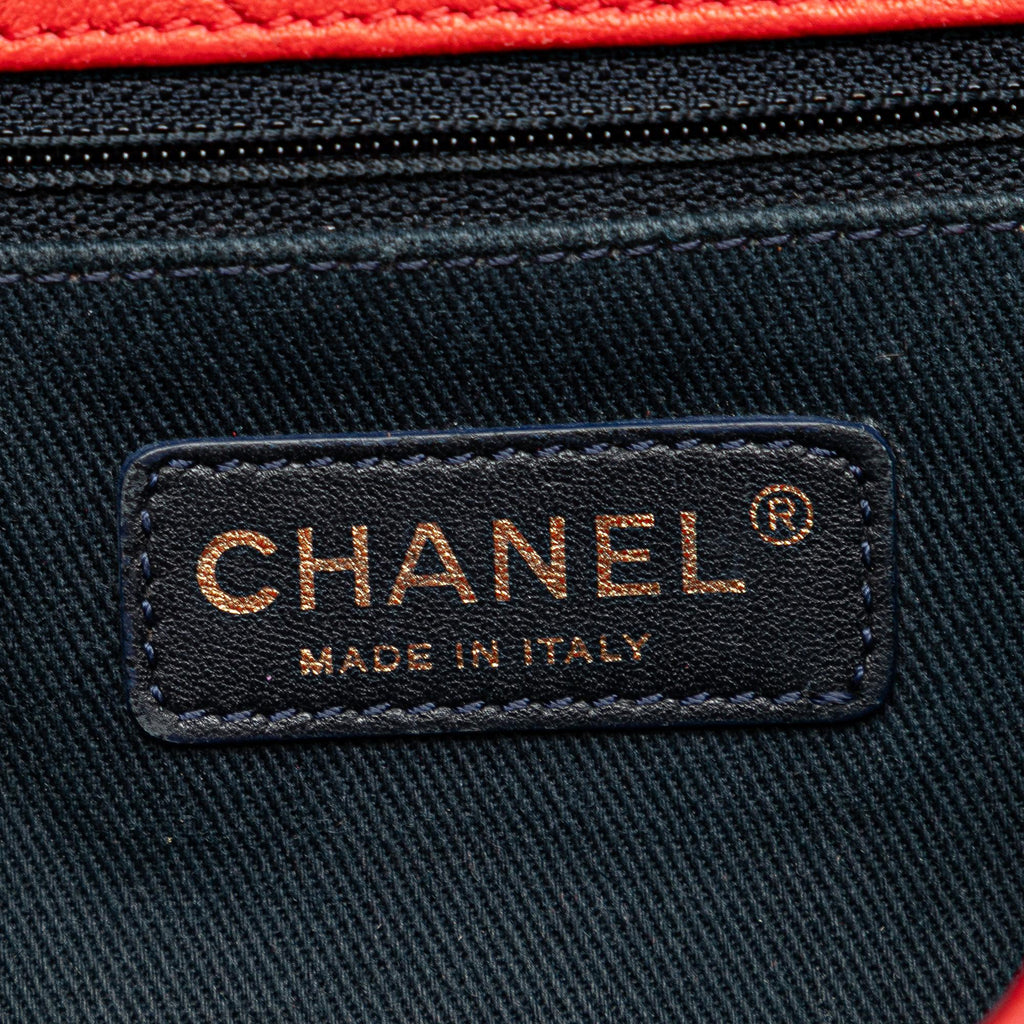 Chanel Medium Wrinkled Calfskin Quilted Chevron Medallion Charm Surpique Flap