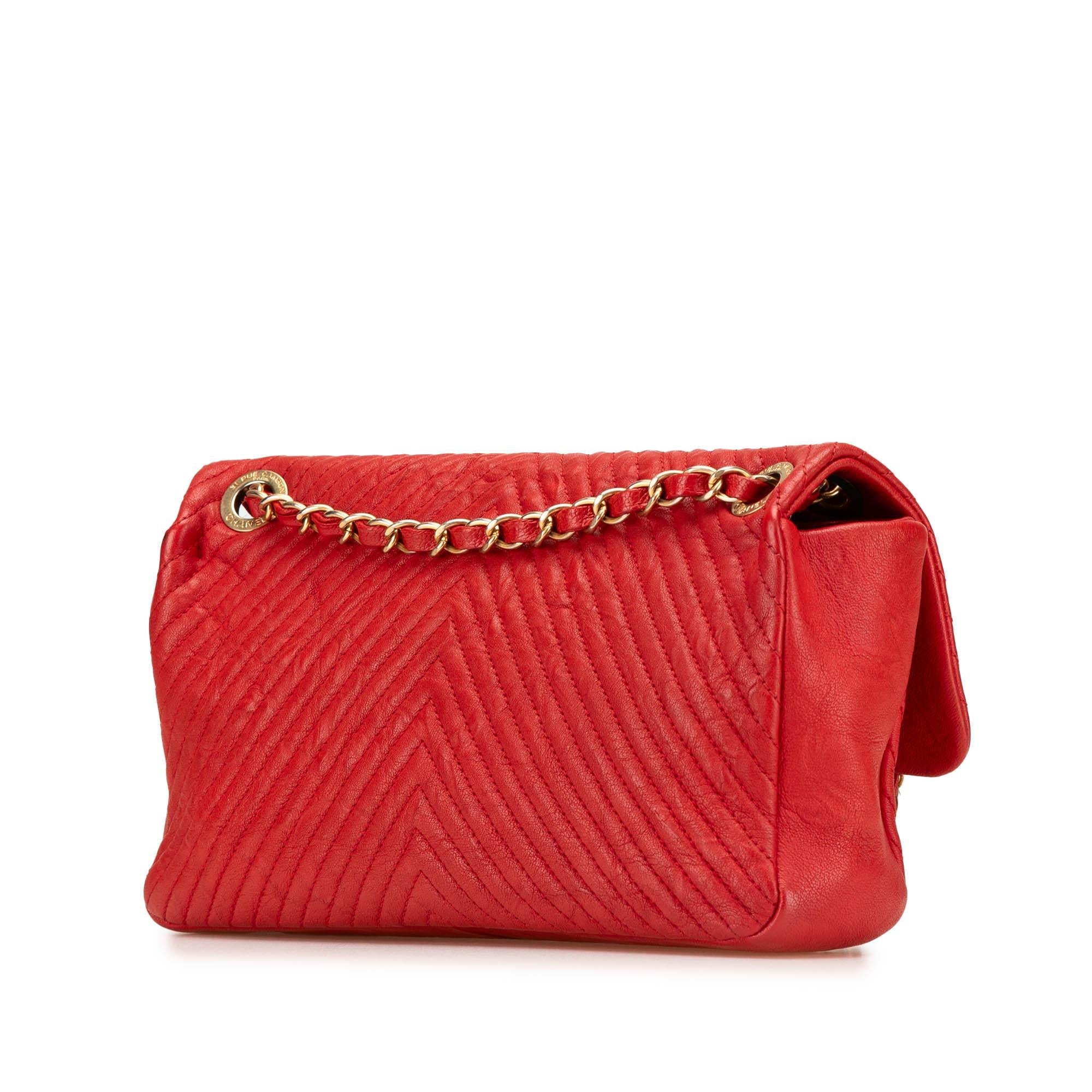 Chanel Medium Wrinkled Calfskin Quilted Chevron Medallion Charm Surpique Flap