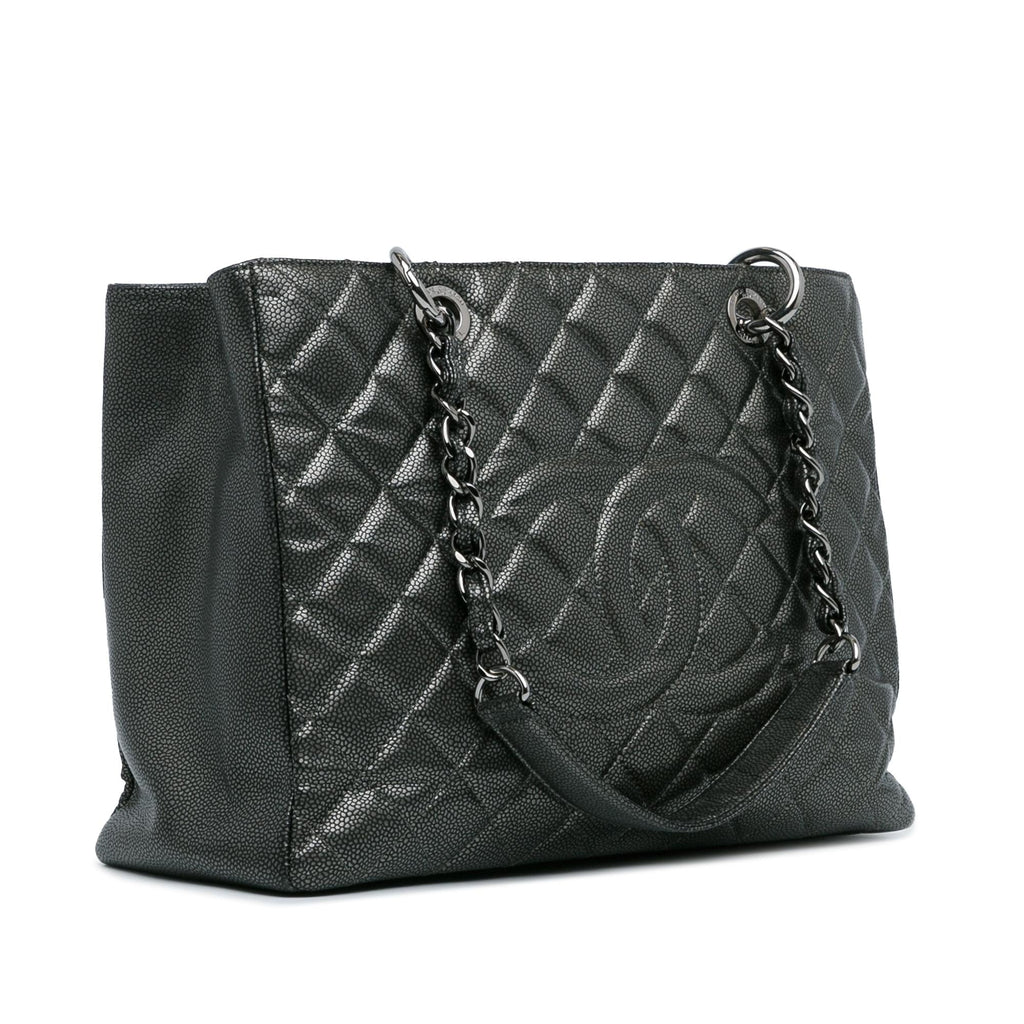 Chanel Metallic Caviar Grand Shopping Tote (SHG-ZLtc4Q)