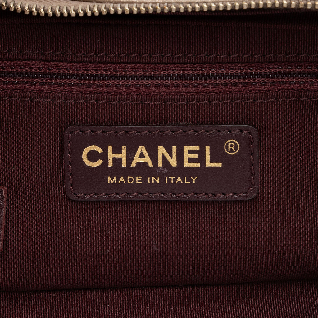 Chanel Metallic Lambskin Coco Camera Mini Shoulder Bag (SHF-7xYr5Z)
