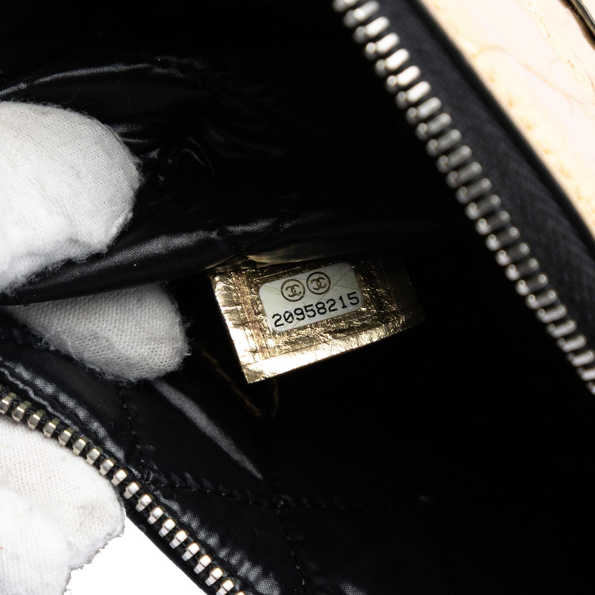 Chanel Metallic Lambskin Je Ne Suis Pas En Solde Clutch